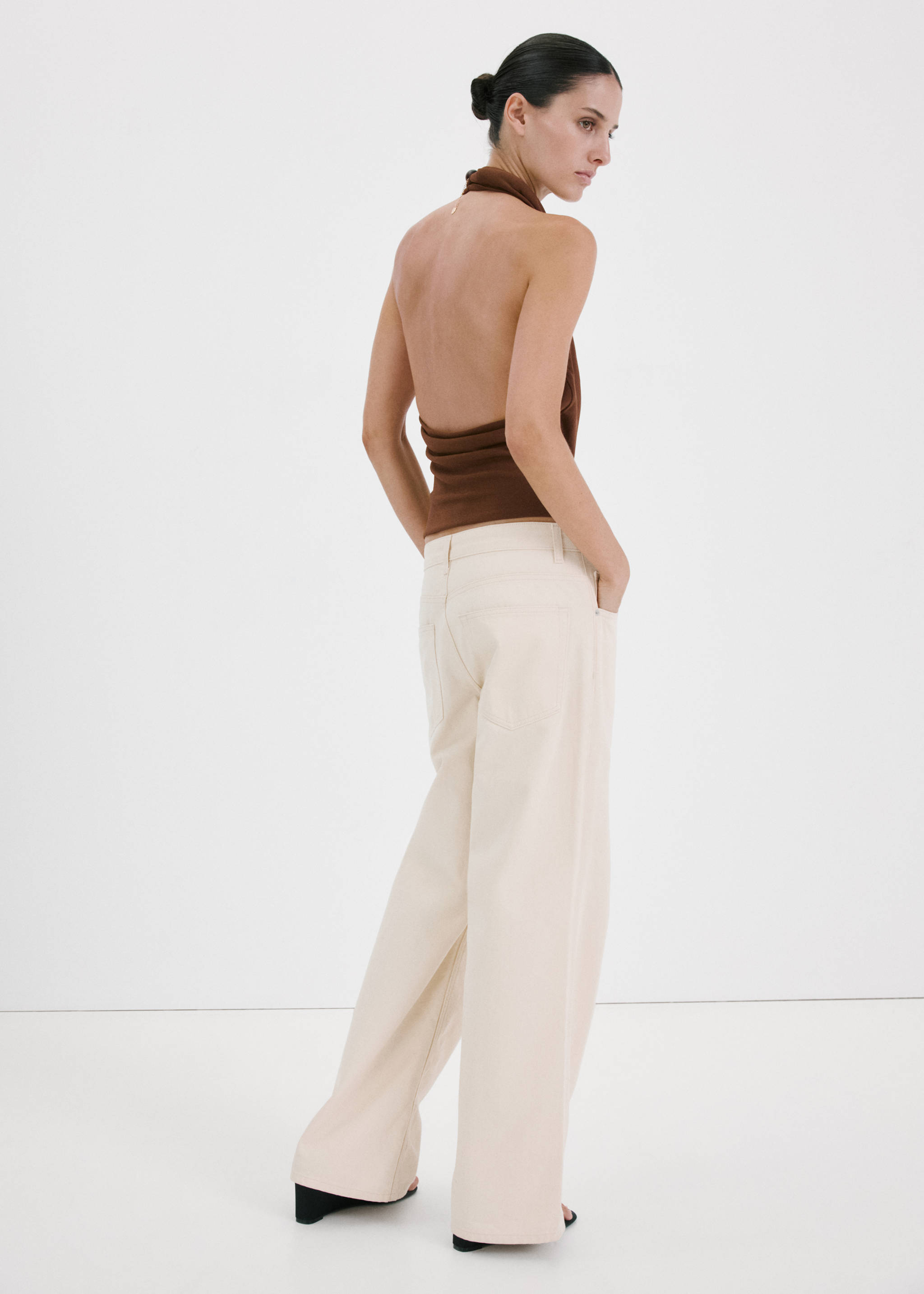 Draped halter top - Reverse of the article