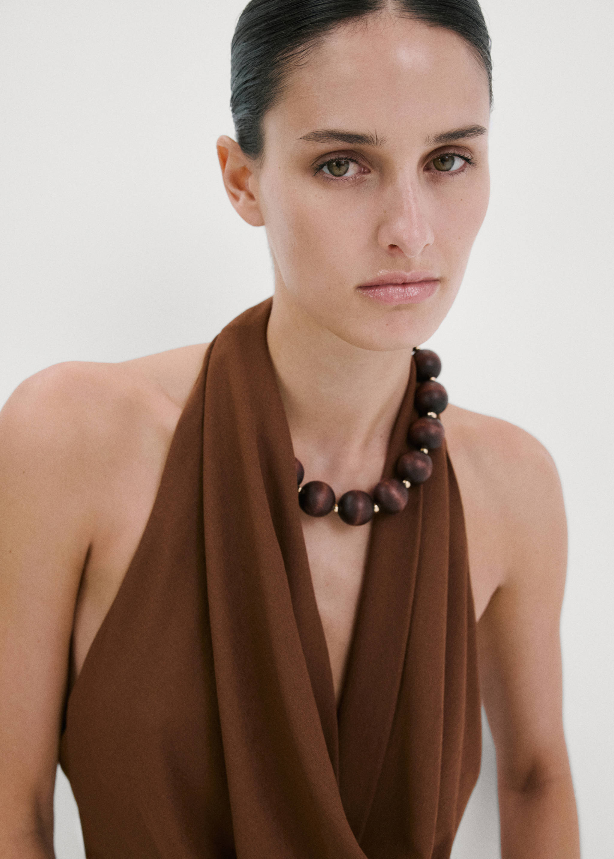 Draped halter top - Details of the article 6