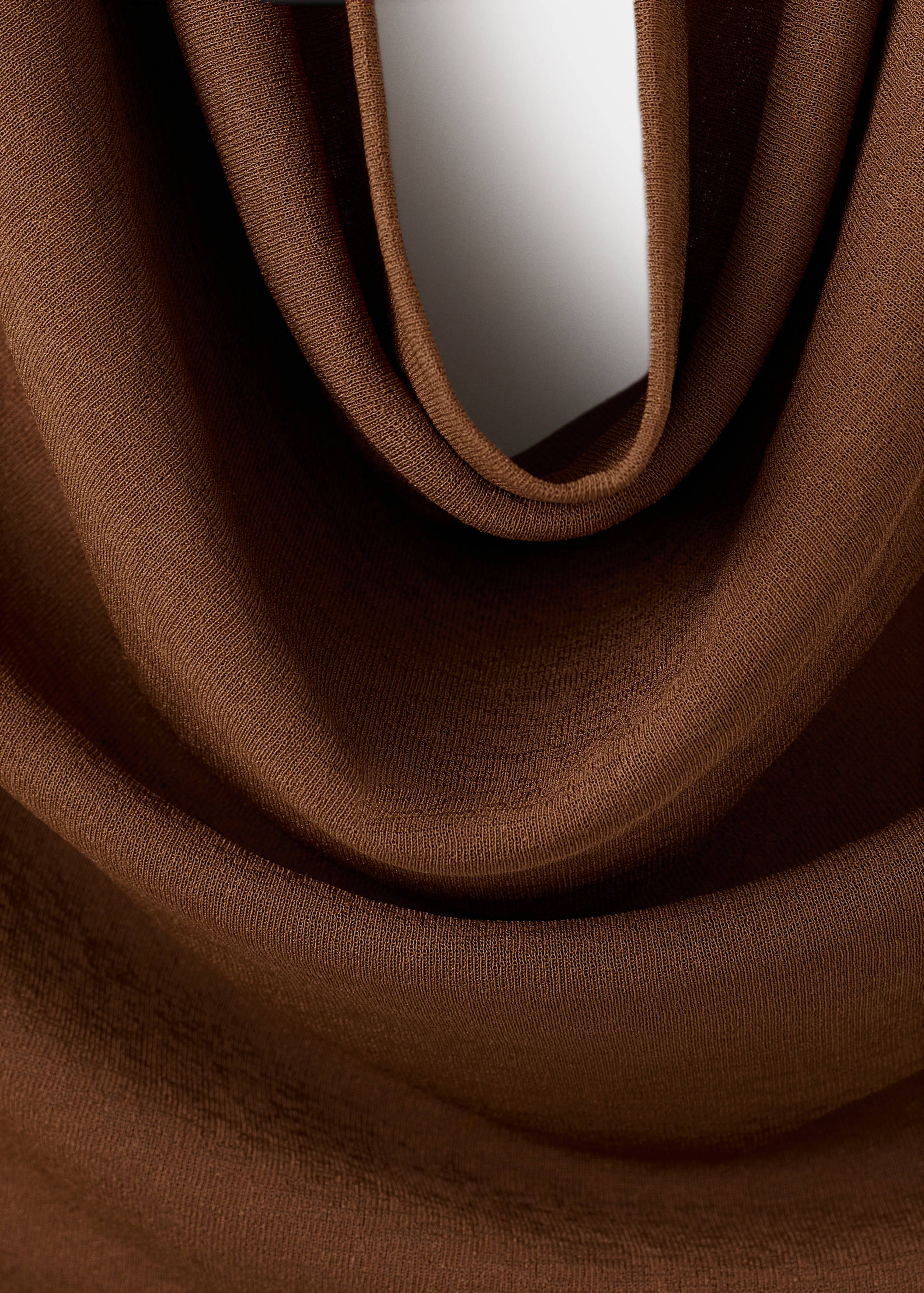 Draped halter top - Details of the article 8