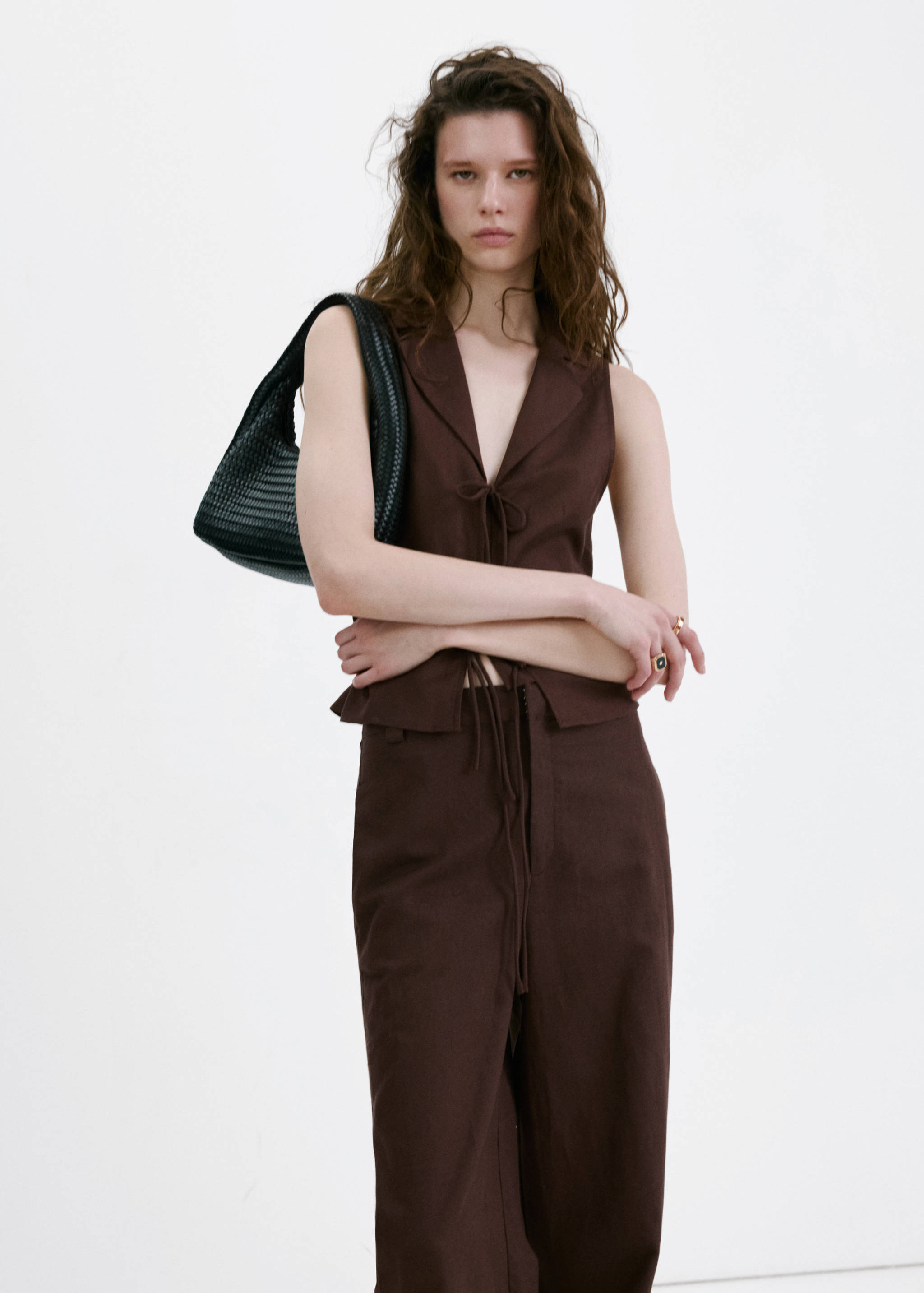 Chemise bretelles nouées - Plan moyen