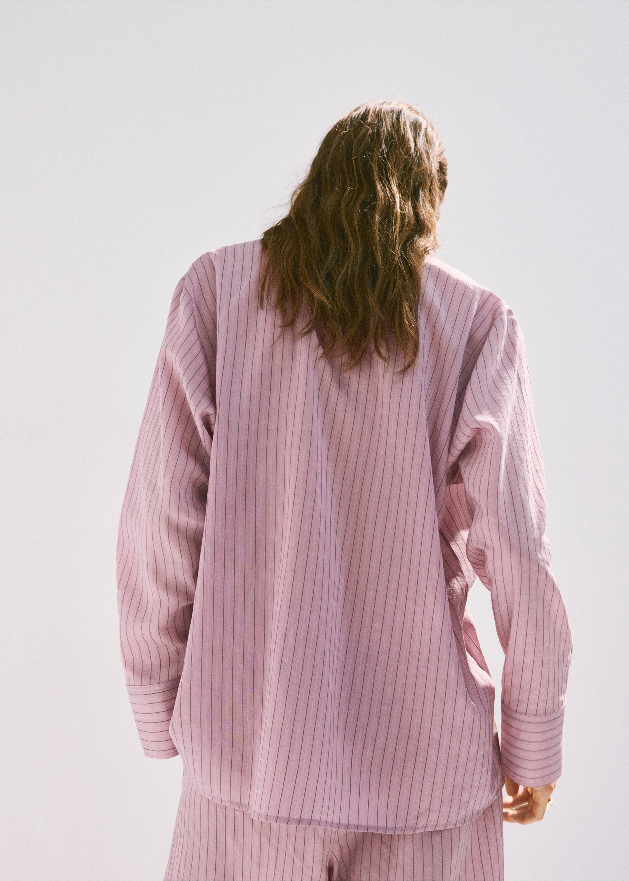 Lyocell striped shirt - Reverse of the article, Pastel Pink. Ref: 27037161-01.