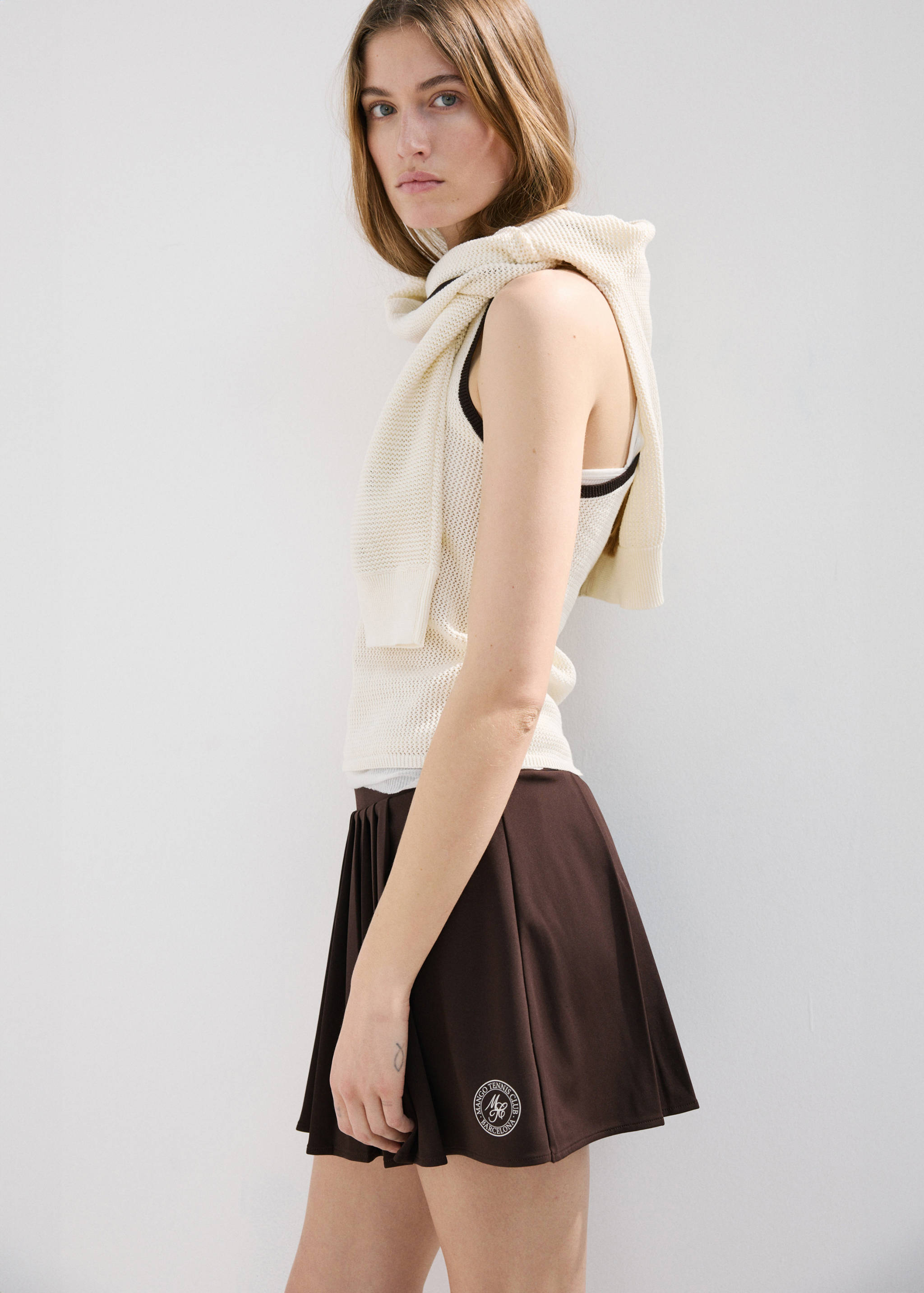 Contrast trim strap top - Details of the article 6