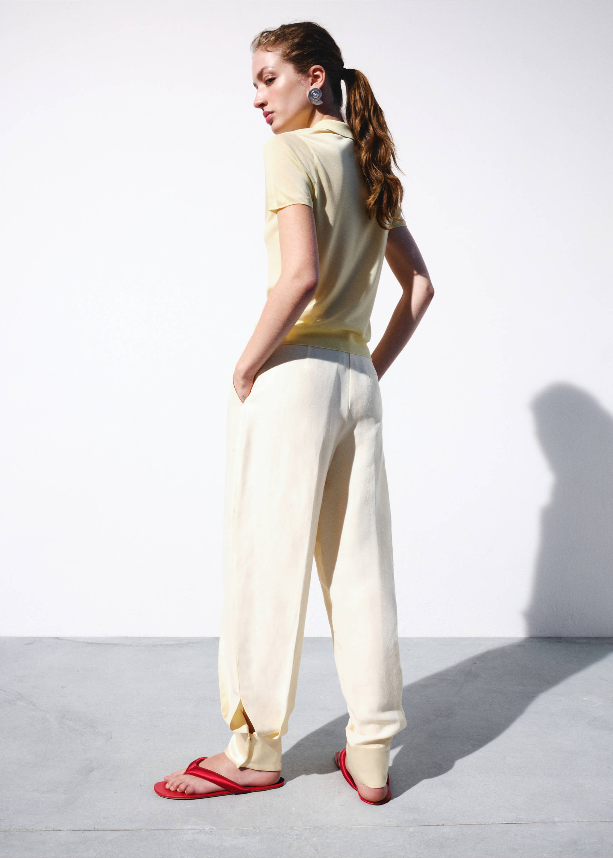 Lyocell polo neck jersey - Reverse of the article, Pastel Yellow. Ref: 27037165-00.