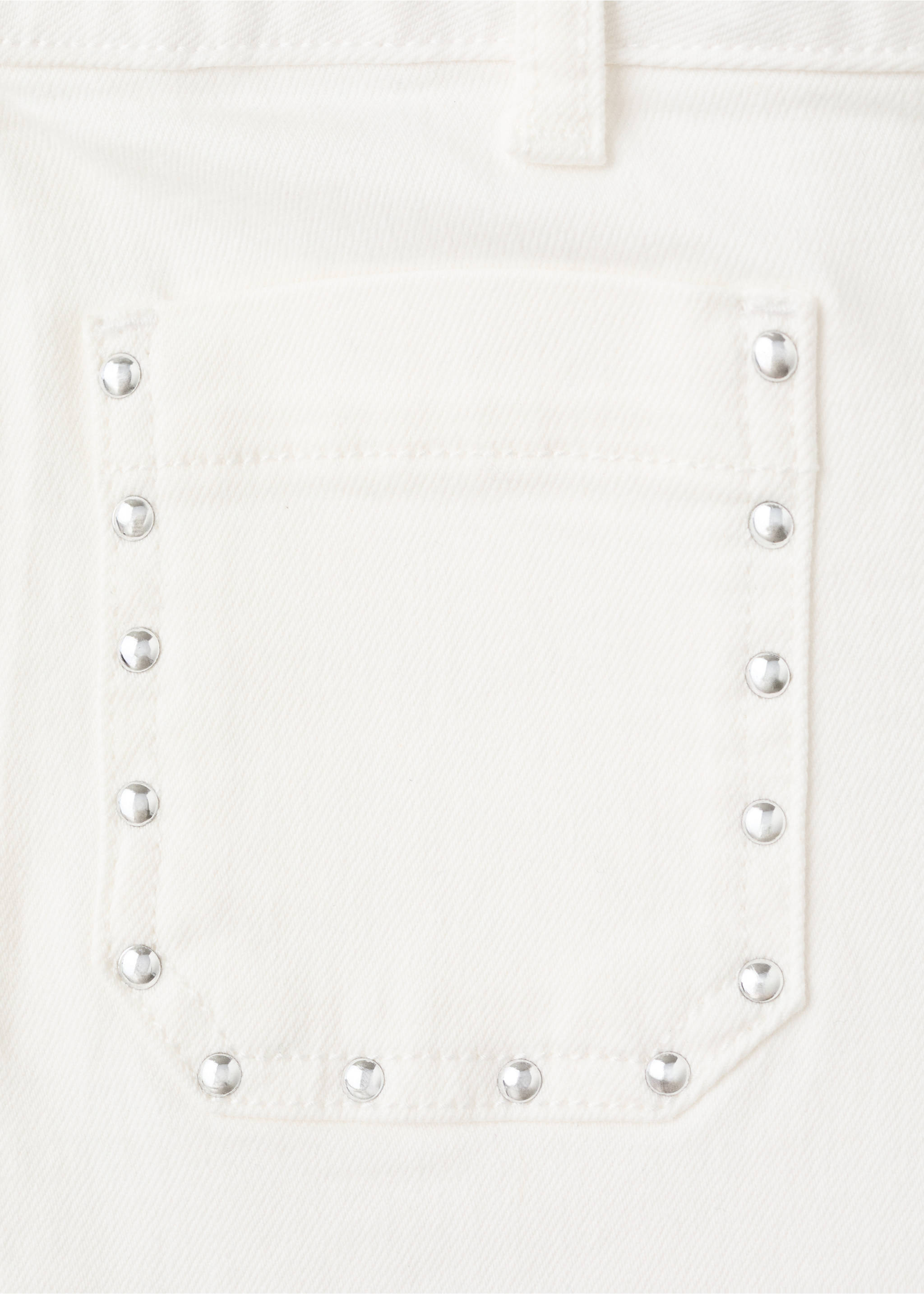 Шорты с карманами и декоративными заклепками - Деталь изделия 0, Белый. Ref: 27037781-00.