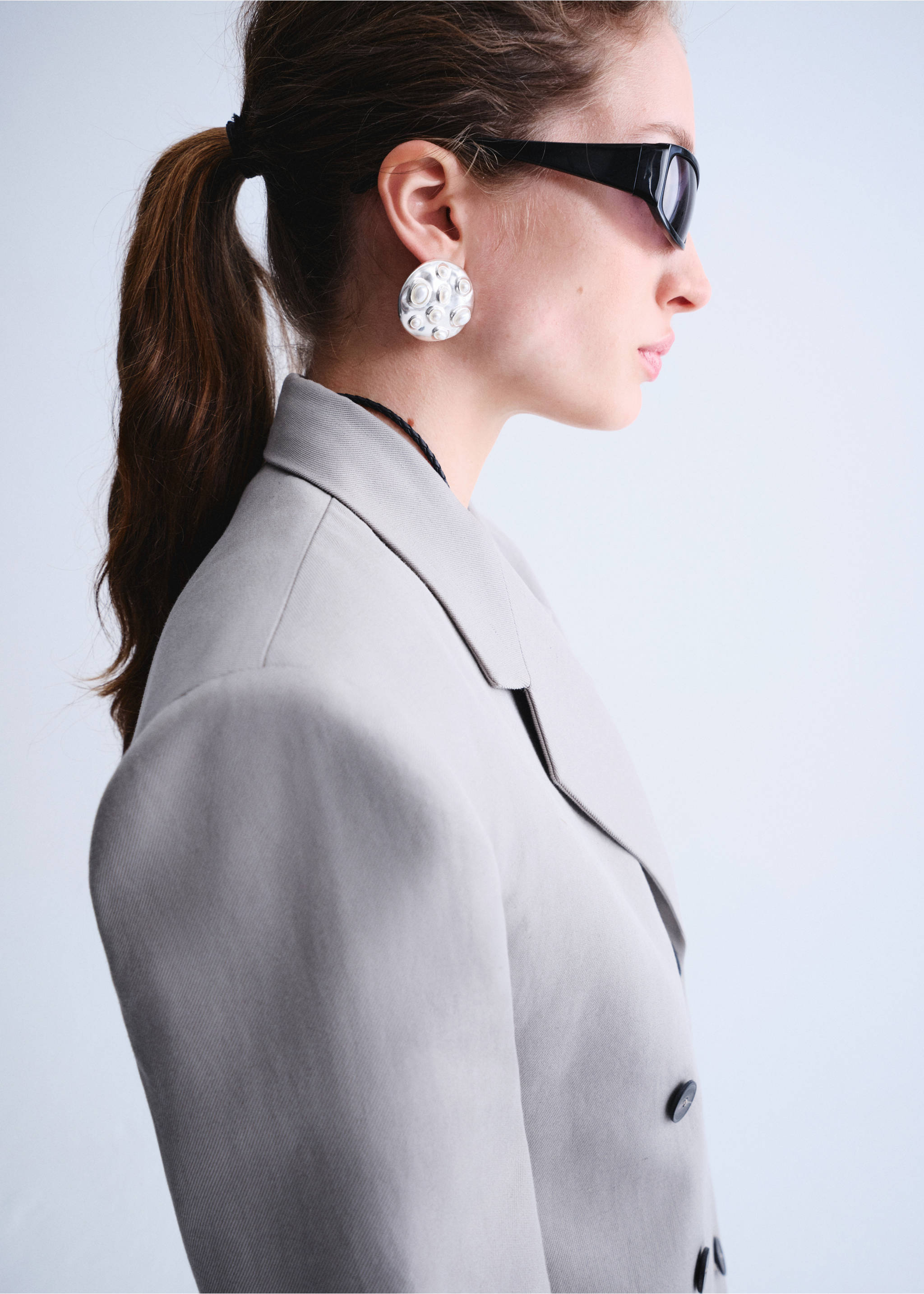 Blazer de costume droit avec poches à rabat - Détail de l'article 6, Gris. Ref: 27037801-00.