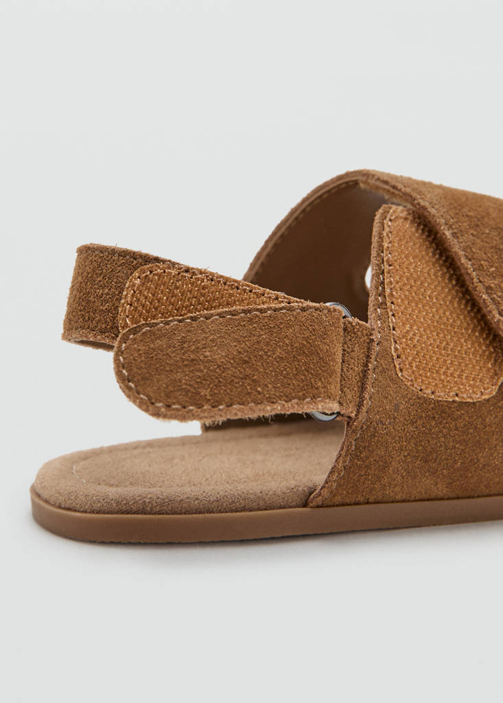 Leather sandals with straps — Medium Brown