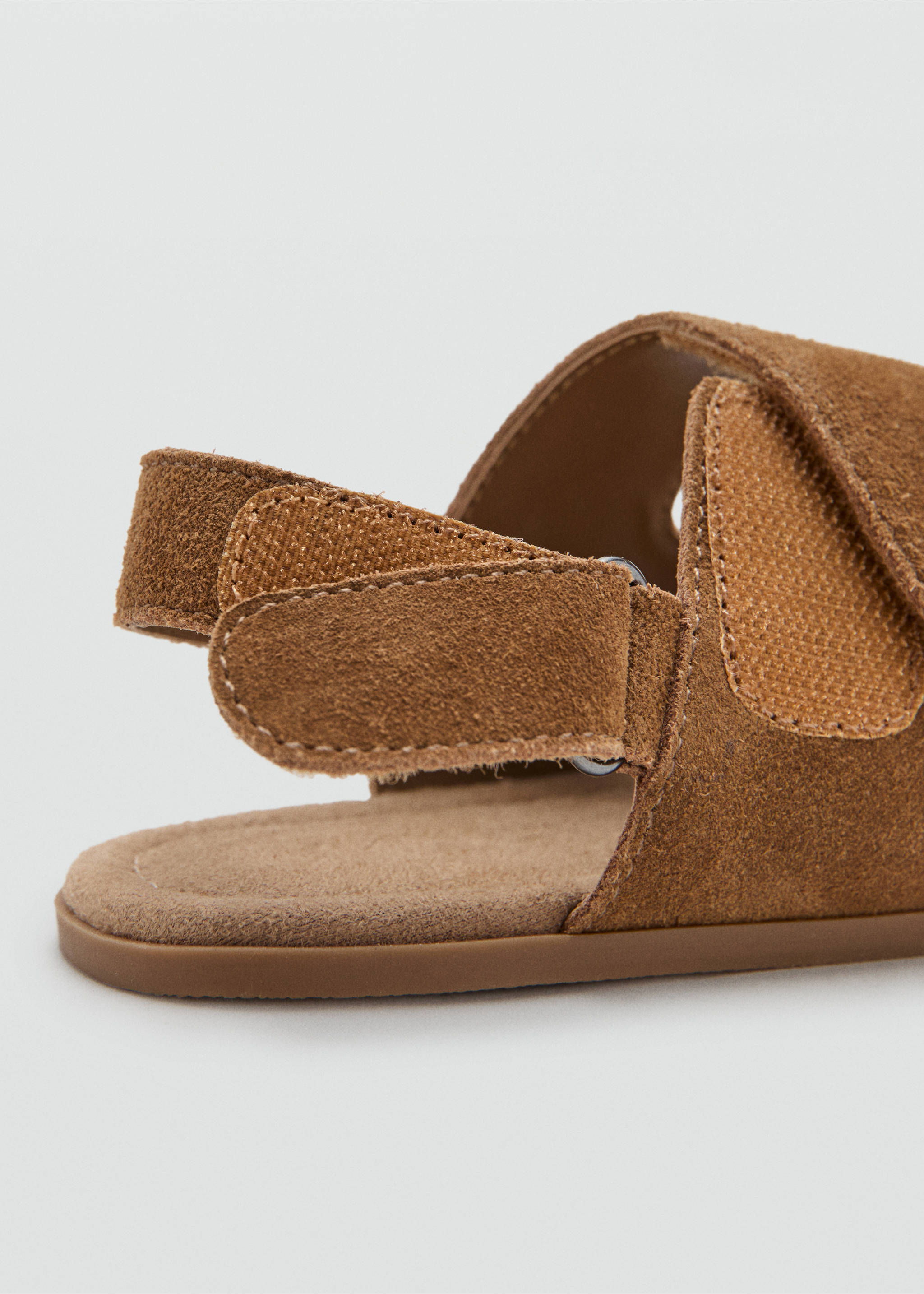 Sandalias piel tiras - Detalle del artículo 2, Marrón medio. Ref: 27037892-00.