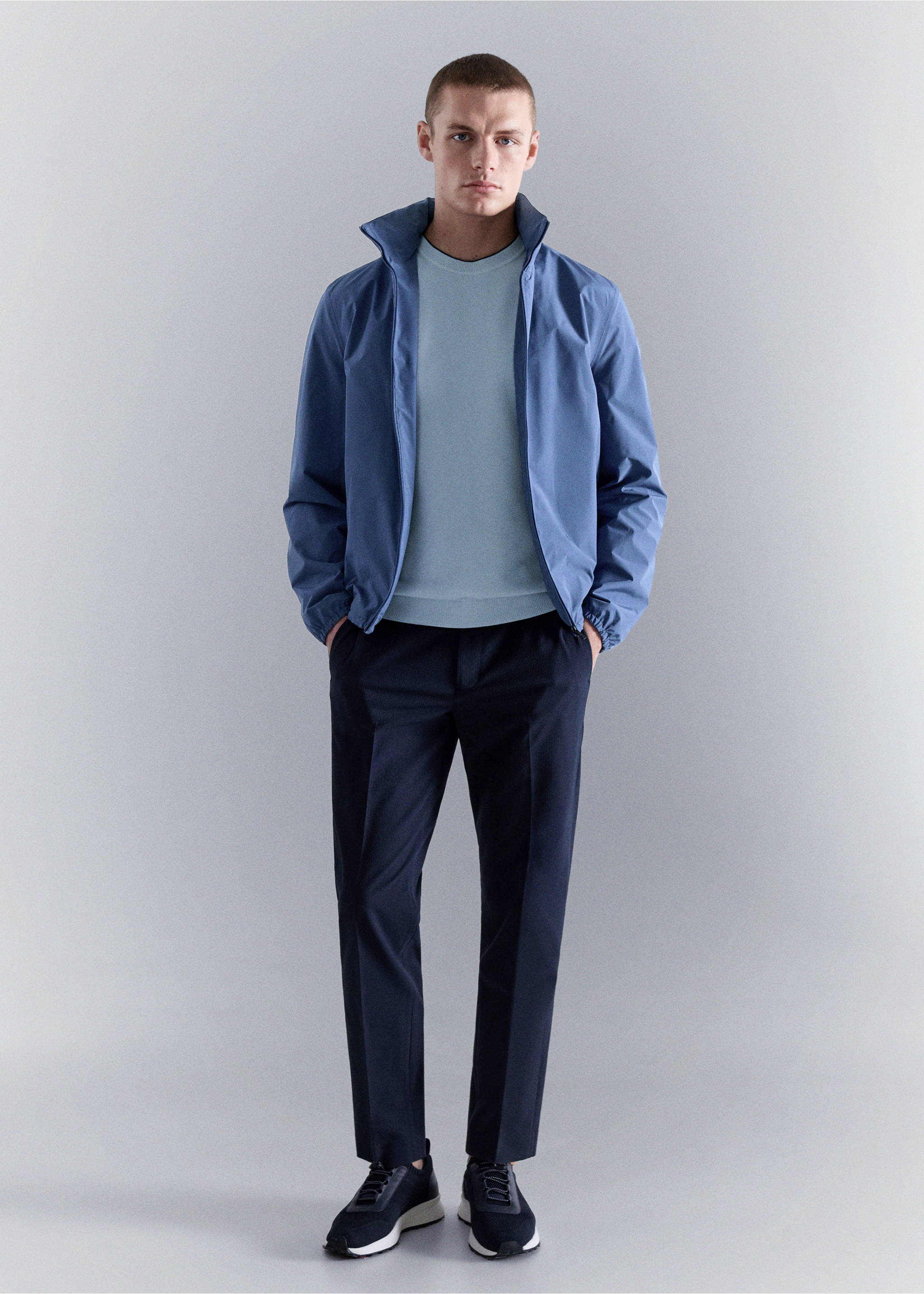 Technical waterproof jacket - General plane, Vibrant blue. Ref: 27037896-01.