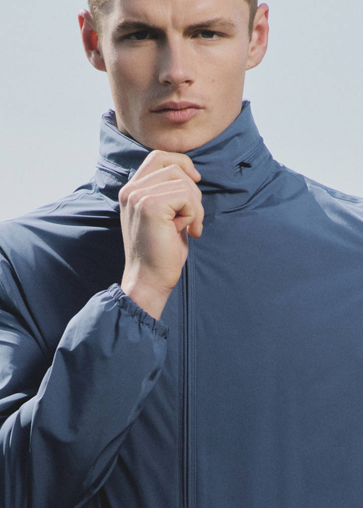 Technical waterproof jacket — Vibrant blue