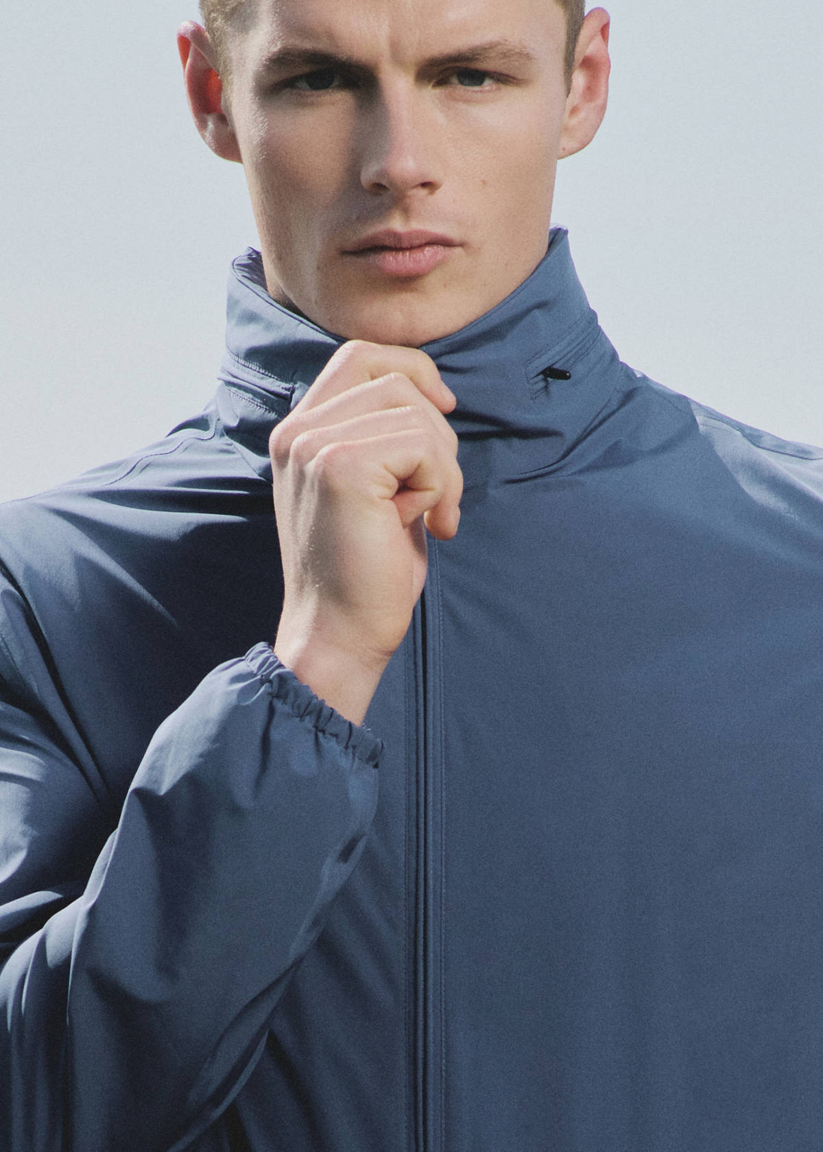 Technical waterproof jacket — Vibrant blue