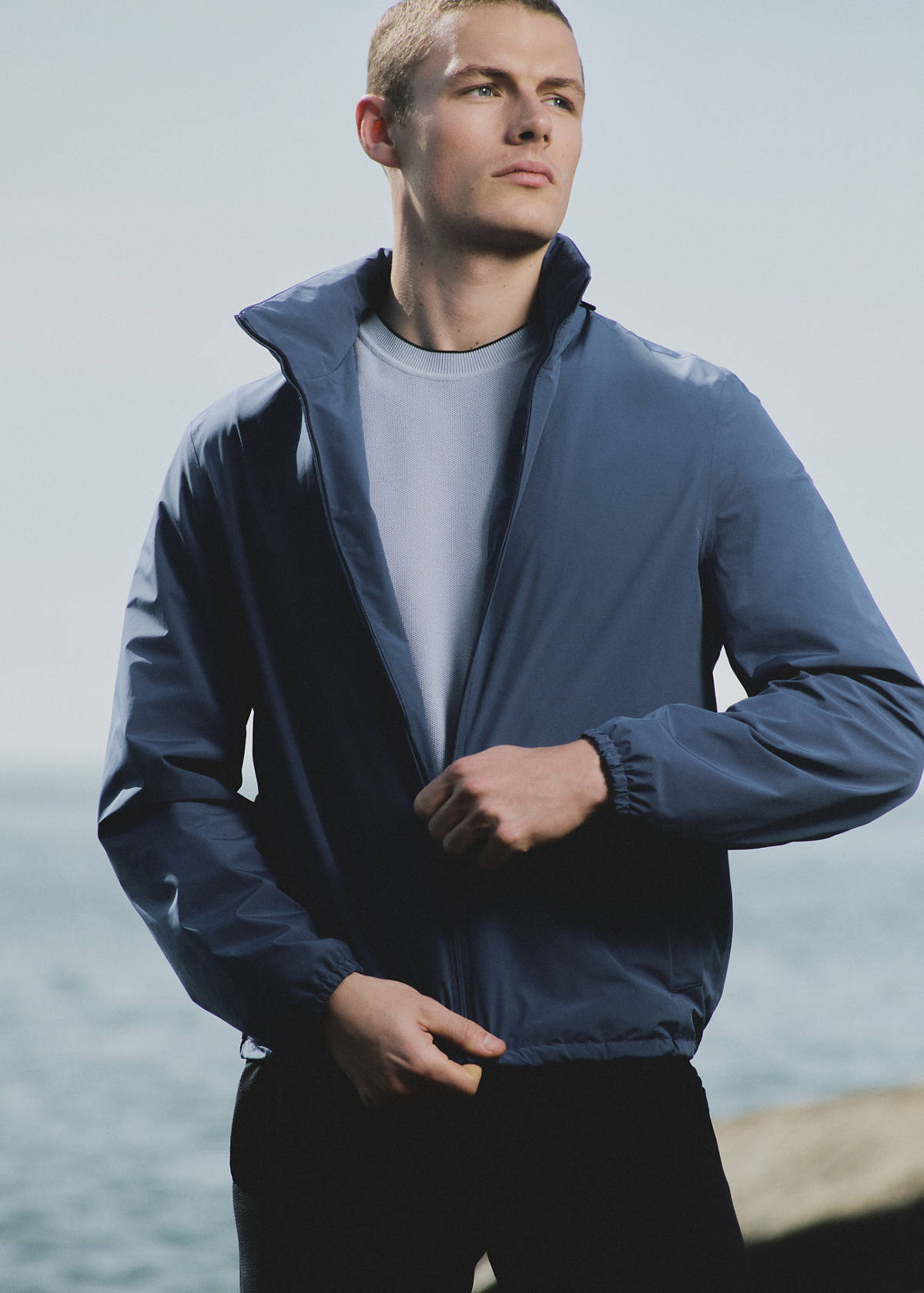 Technical waterproof jacket — Vibrant blue