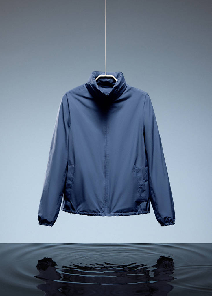 Technical waterproof jacket — Vibrant blue