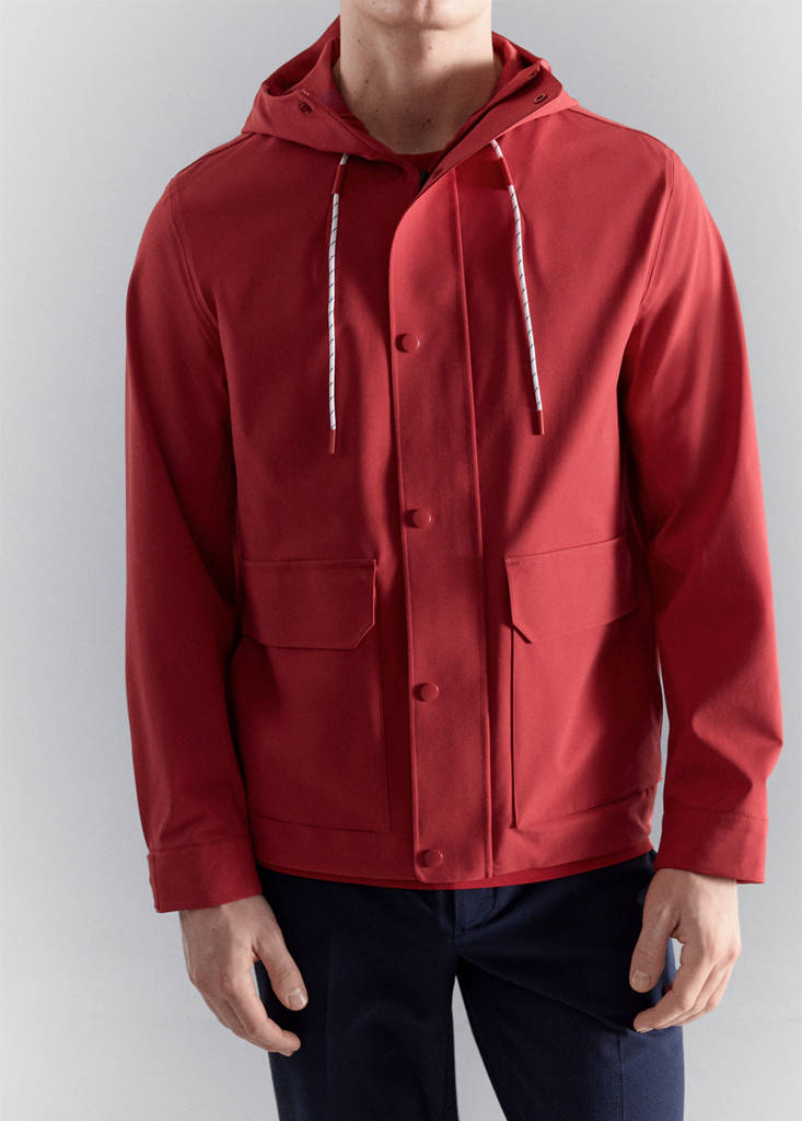 Water-repellent hooded jacket — Red