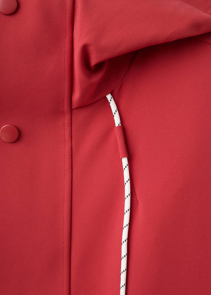 Water-repellent hooded jacket — Red