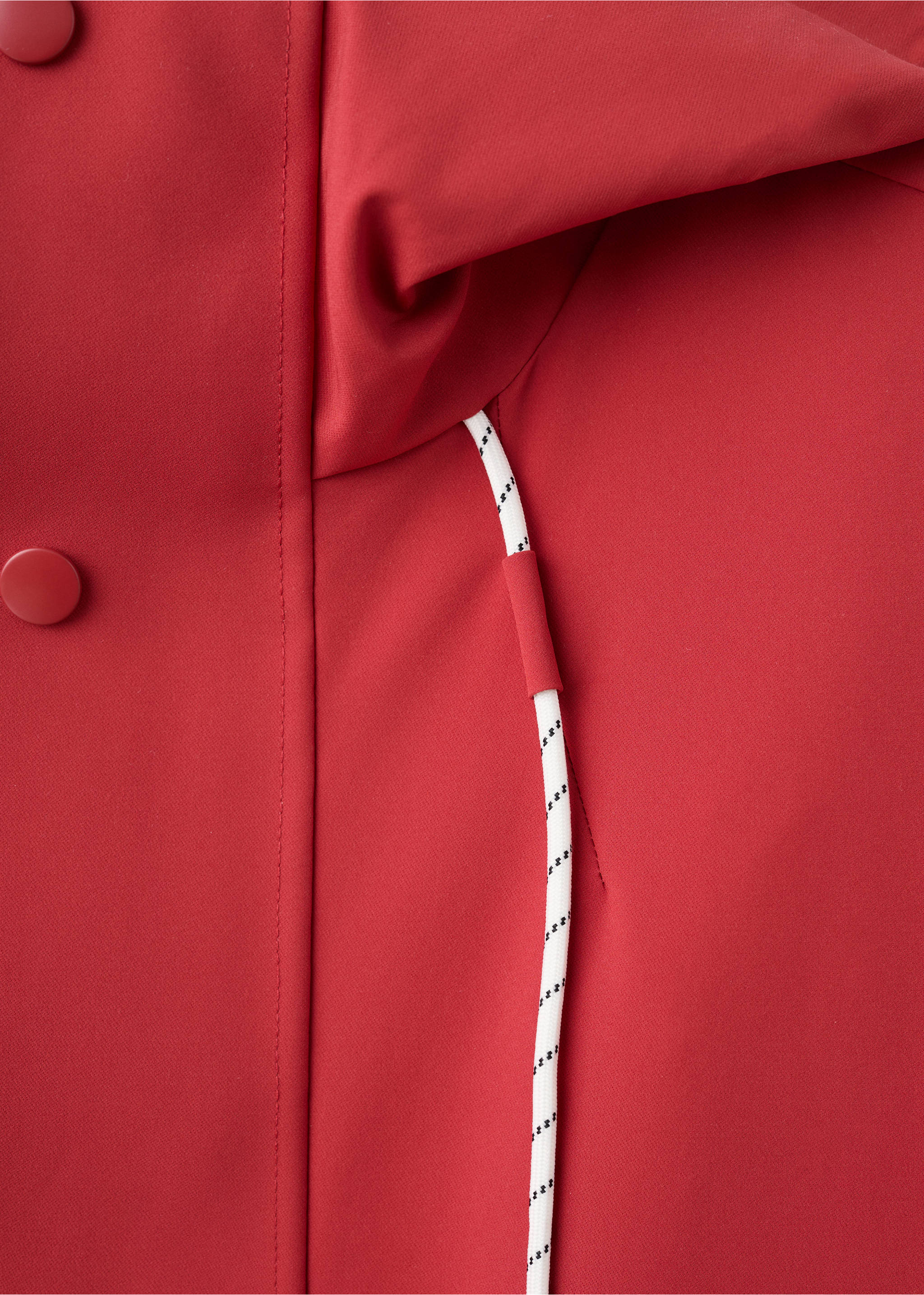 Water-repellent hooded jacket - Details of the article 8, Red. Ref: 27037897-00.