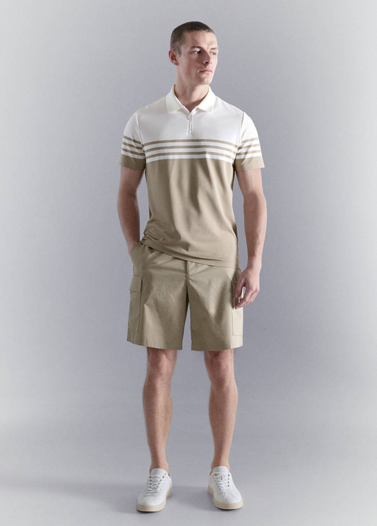 Water-repellent cargo bermudas — Beige