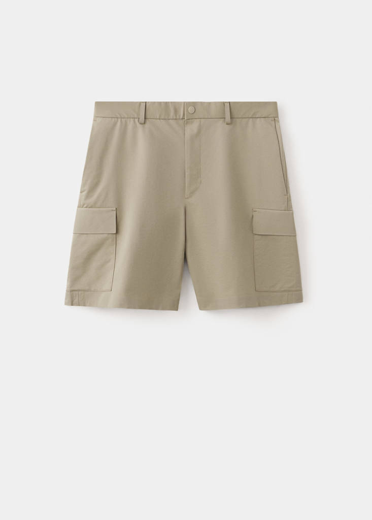 Water-repellent cargo bermudas — Beige