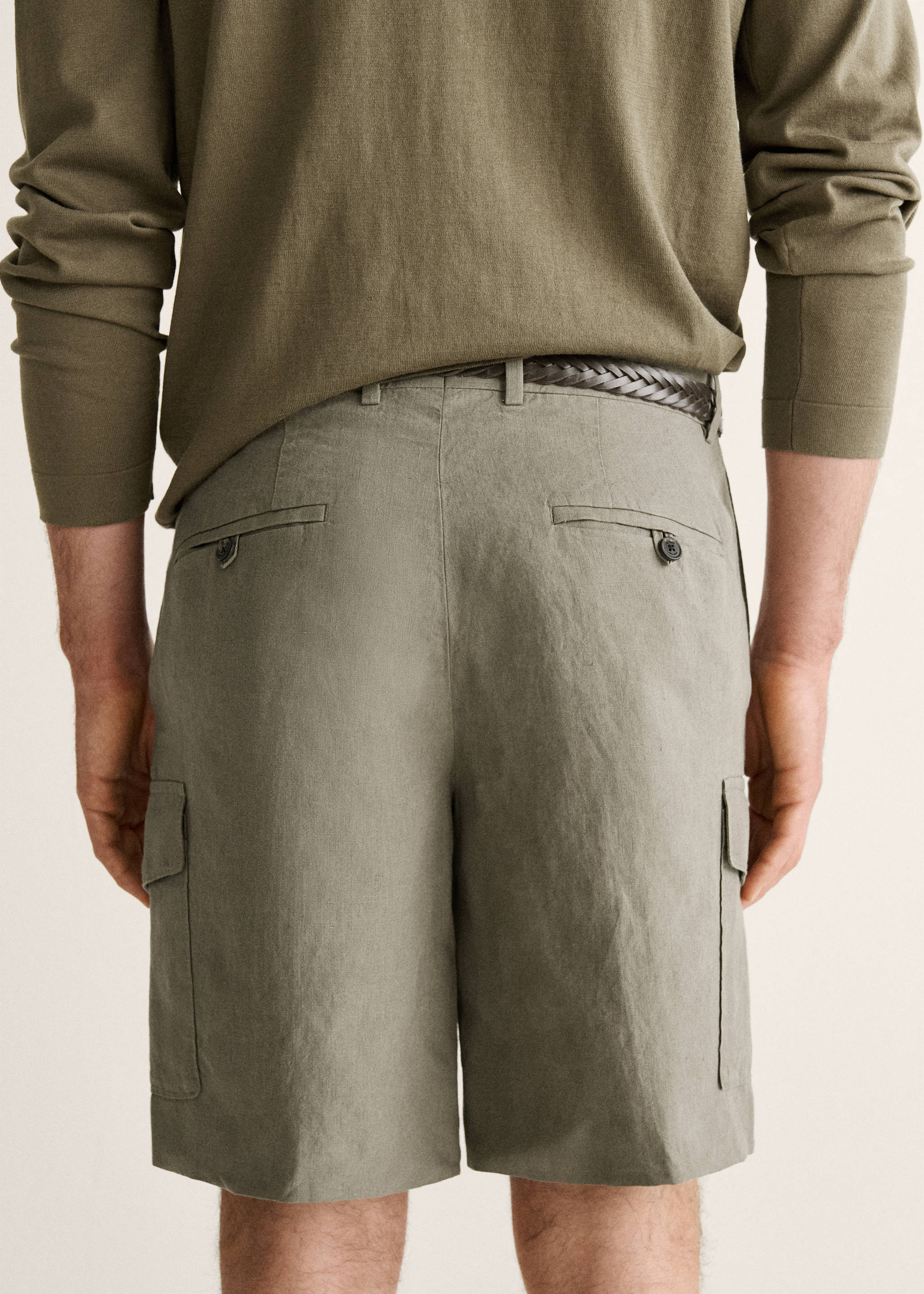 Cargo linen bermuda shorts - Details of the article 2