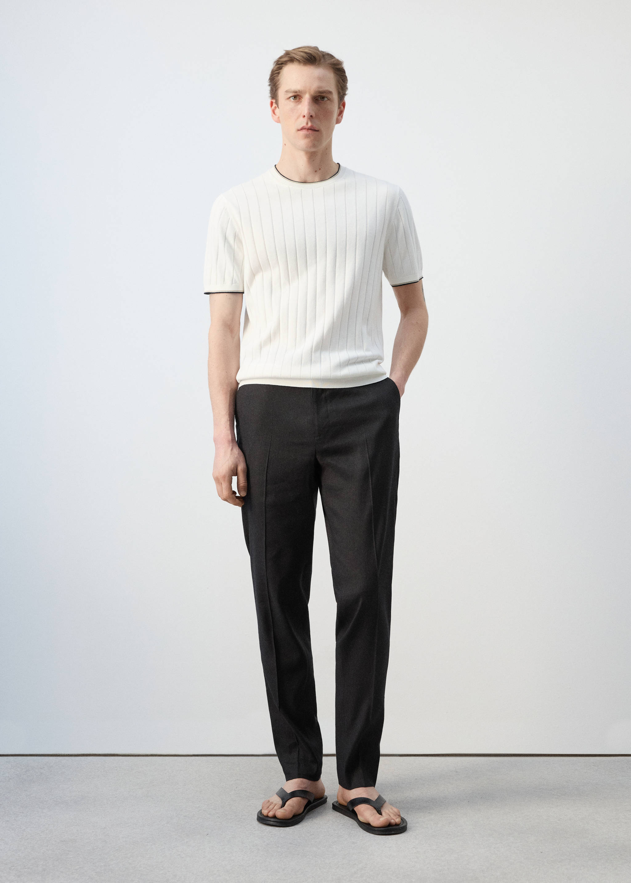 T-shirt de malha fina de 100% algodão - Plano geral