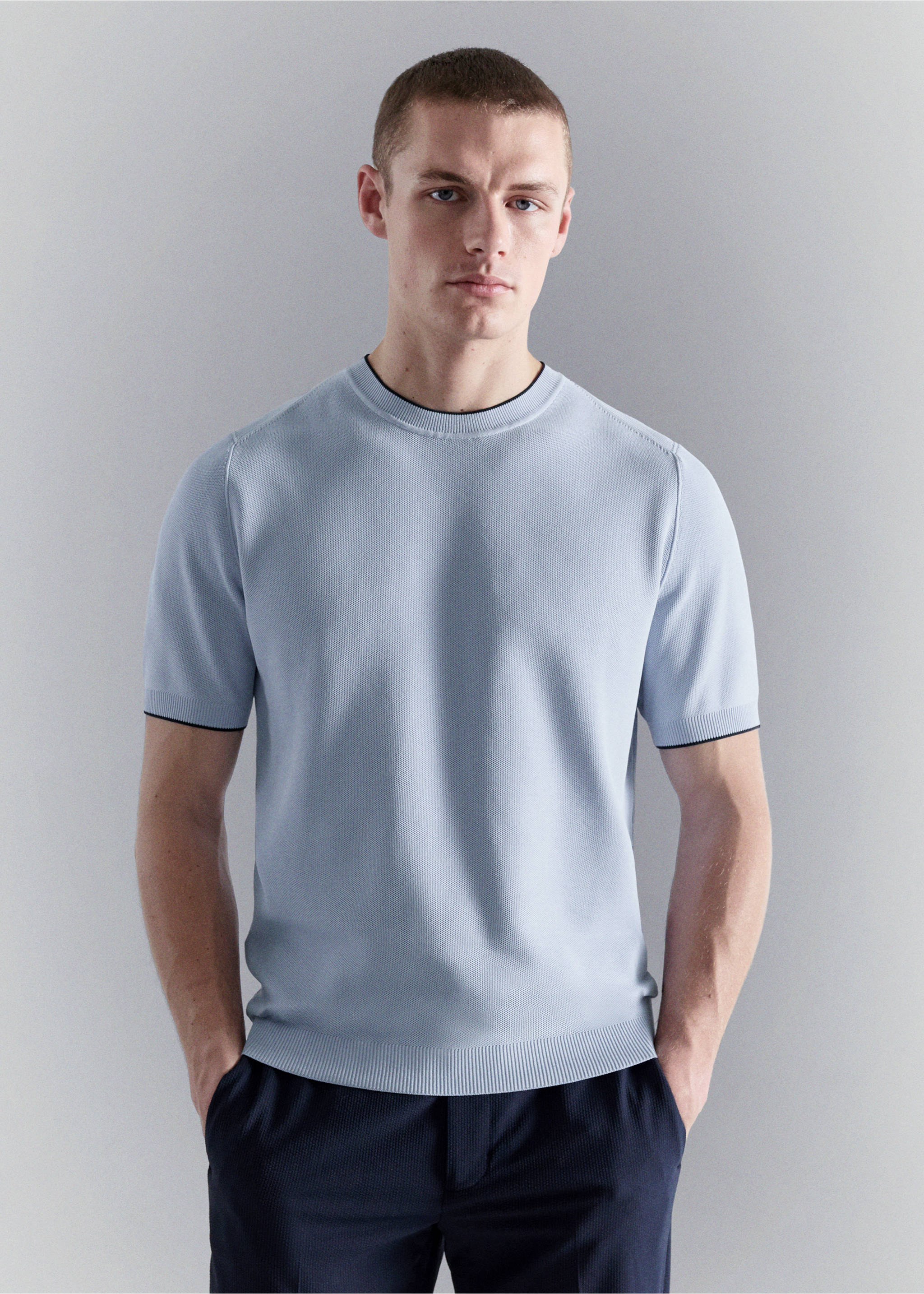 T-shirt maille combinée - Plan moyen, Bleu ciel. Ref: 27037917-00.