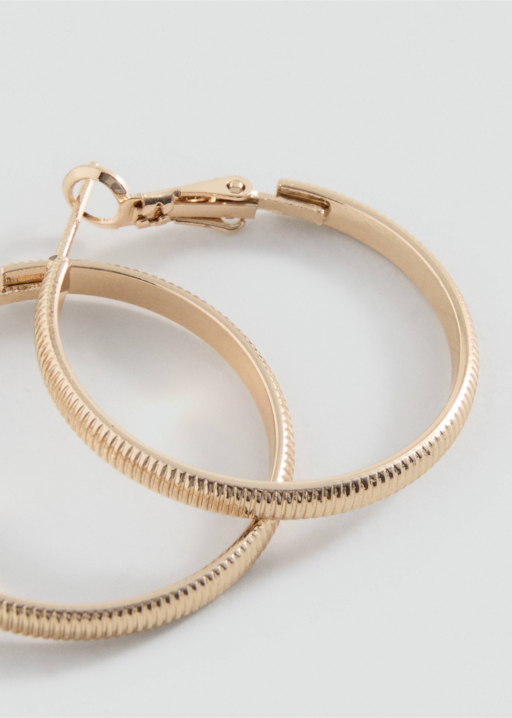 Hoop earrings - Medium plane, Gold. Ref: 27037922-00.
