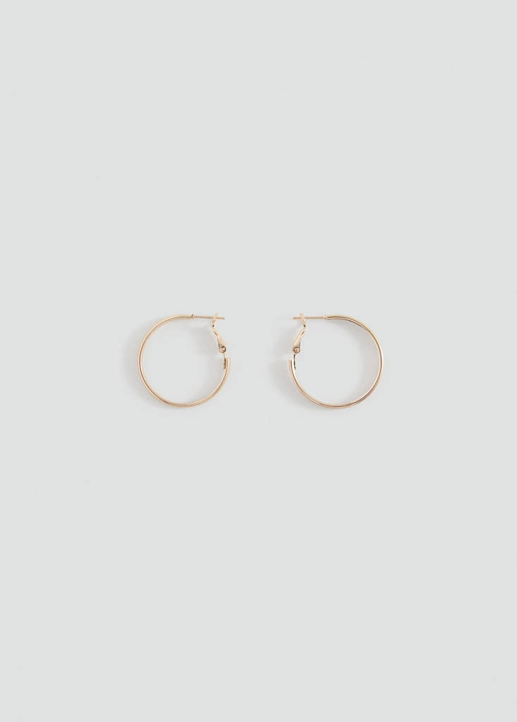 Hoop earrings — Gold
