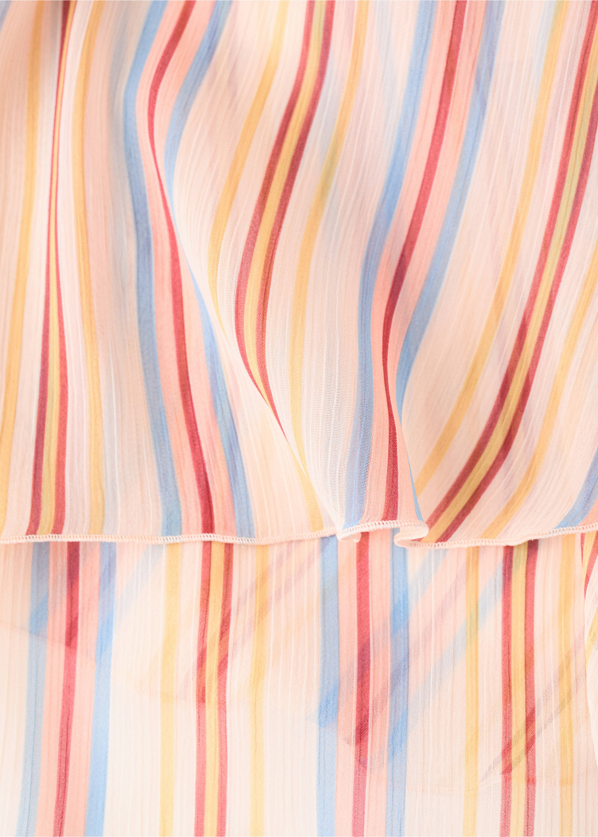 Ruffles stripe-patterned blouse - Details of the article 8, Ecru. Ref: 27037943-00.