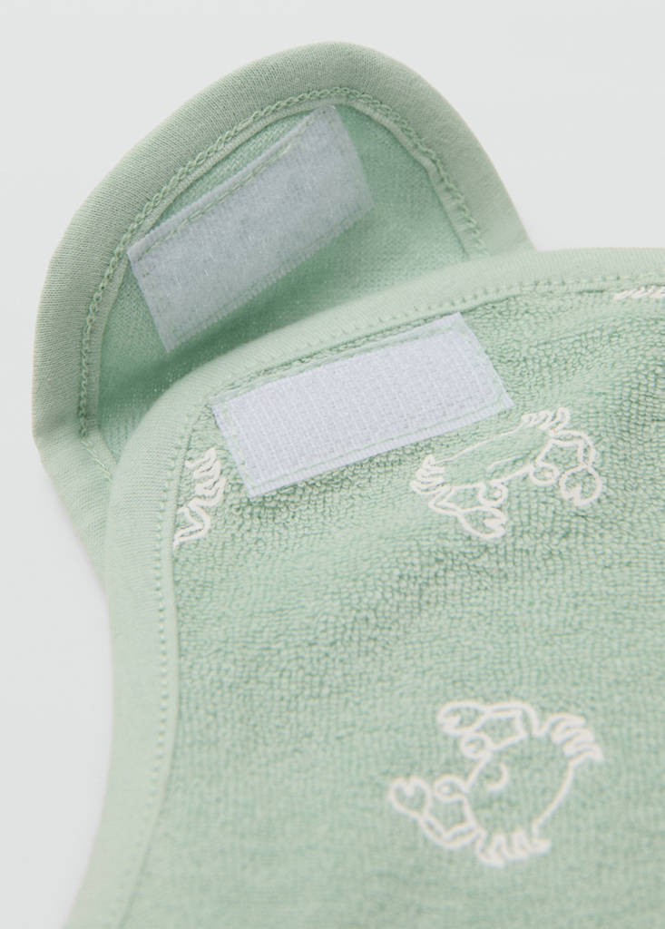 Printed bib — Green