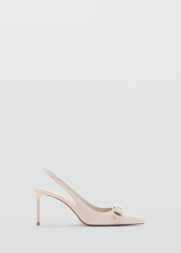 Patent leather bow shoe — Ecru