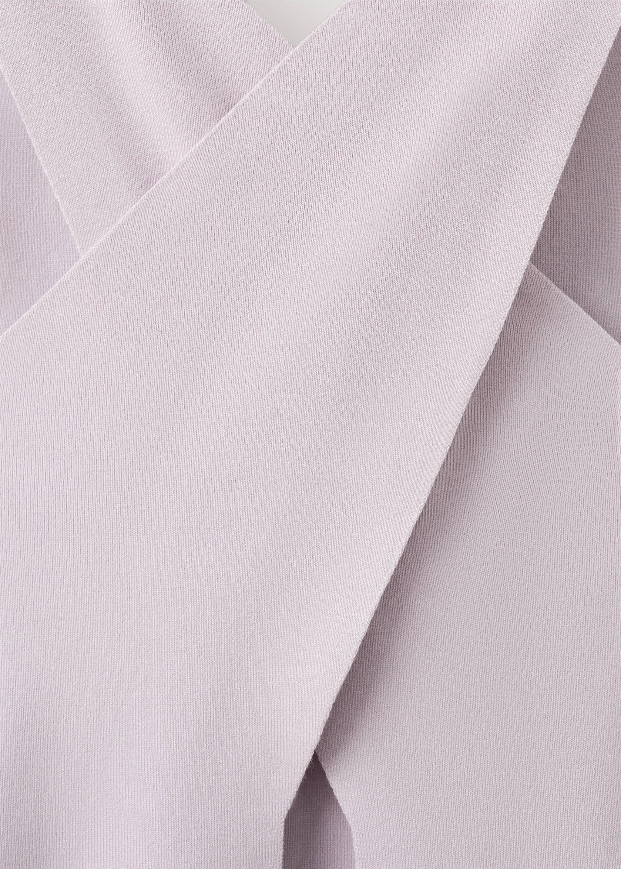 Wrap back top - Details of the article 8, Lavender. Ref: 27038654-00.