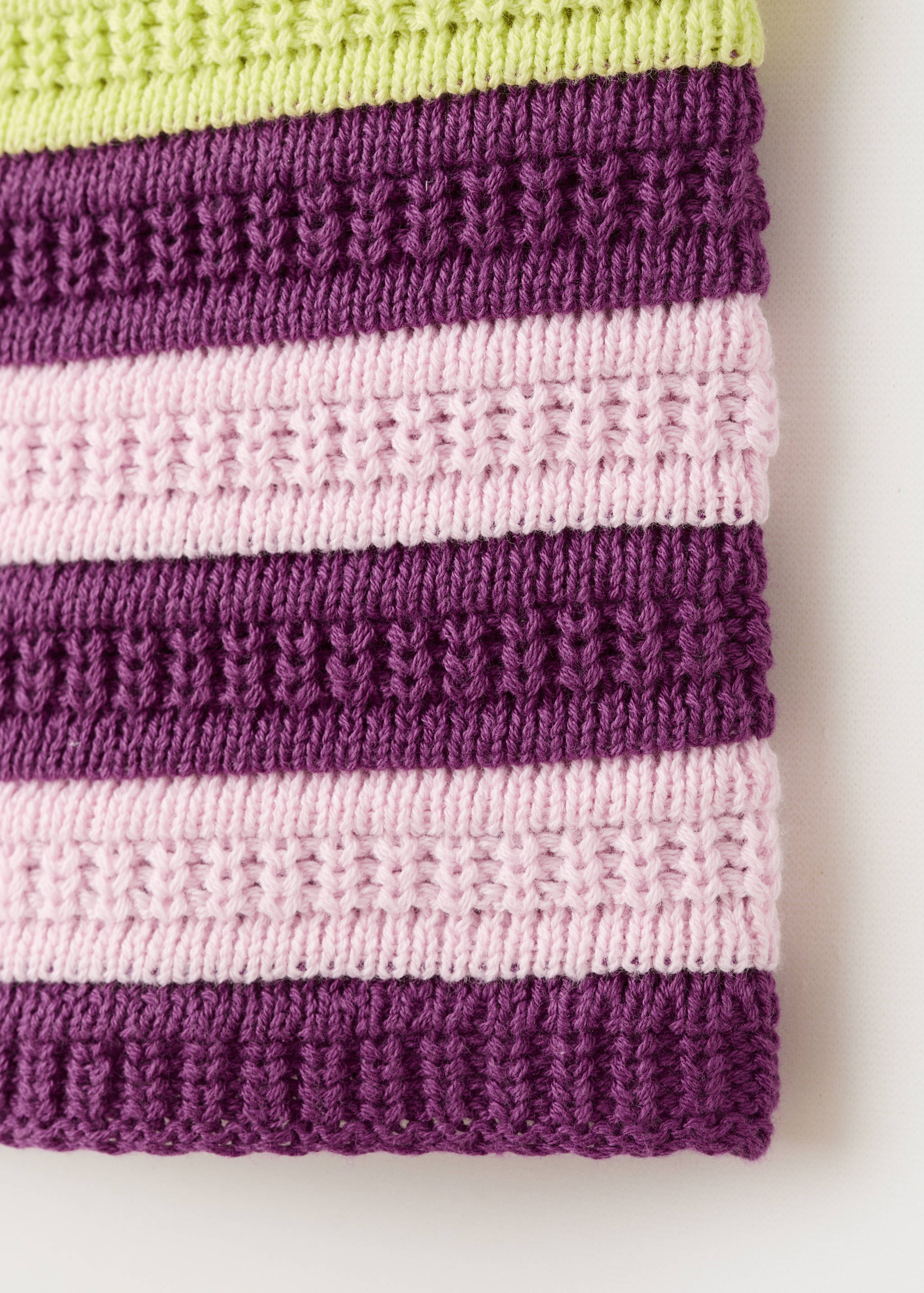 Top vibes - Details of the article 0