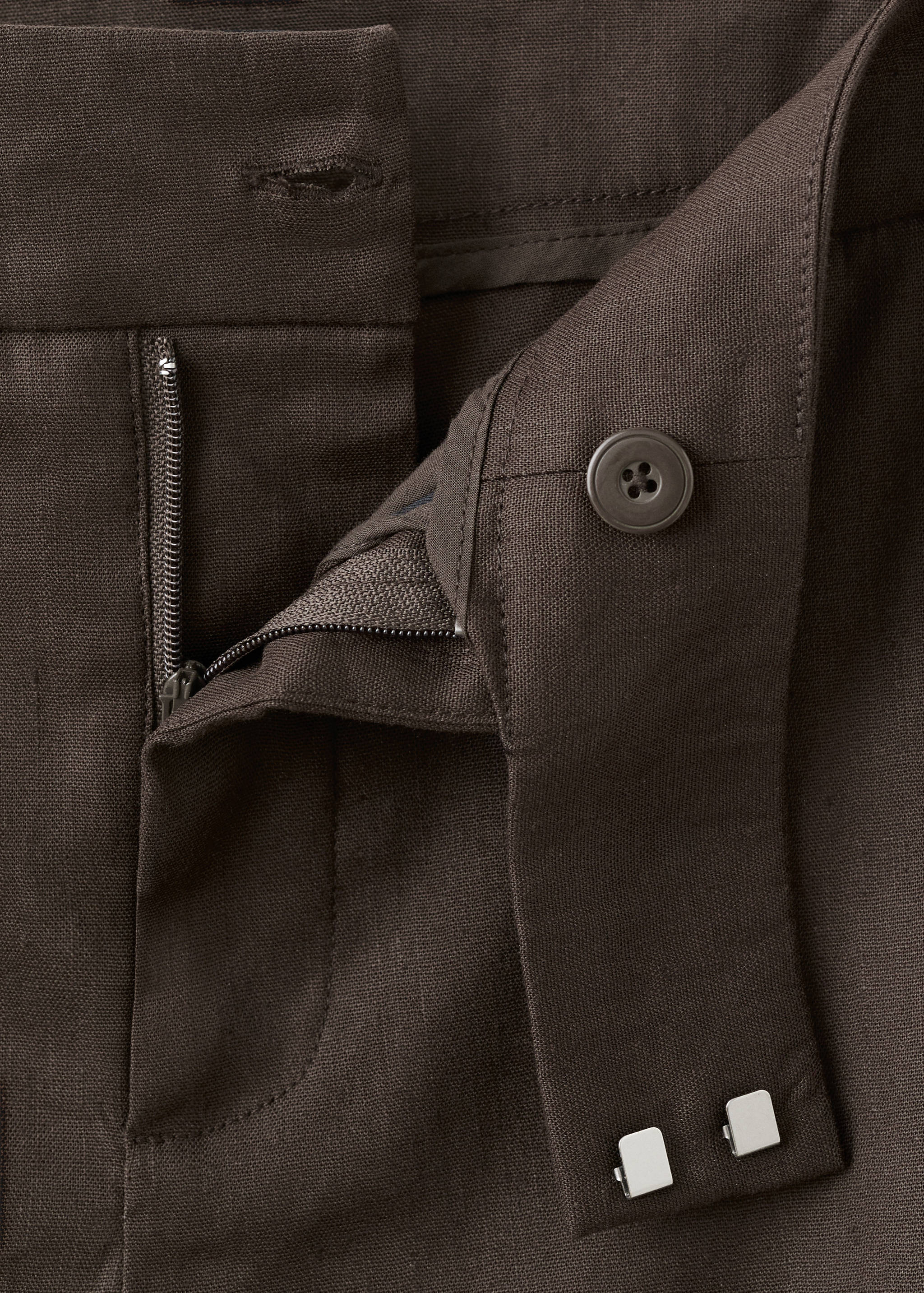 Linen capri trousers - Details of the article 8