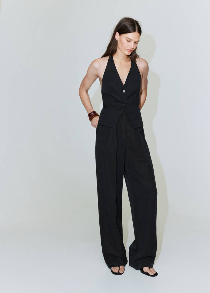Straight-fit lyocell trousers — Black