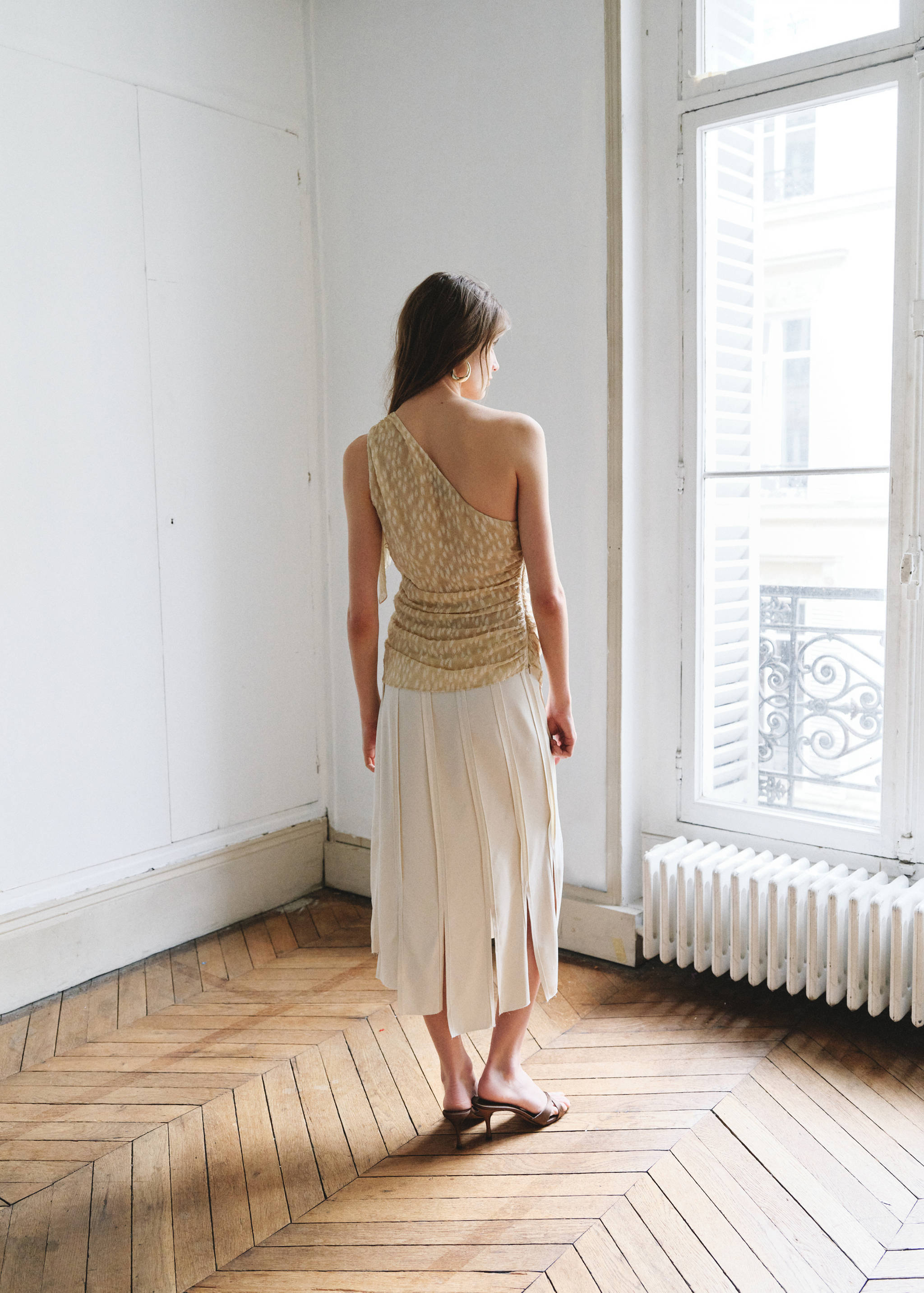 Asymmetric ruched top - Reverse of the article