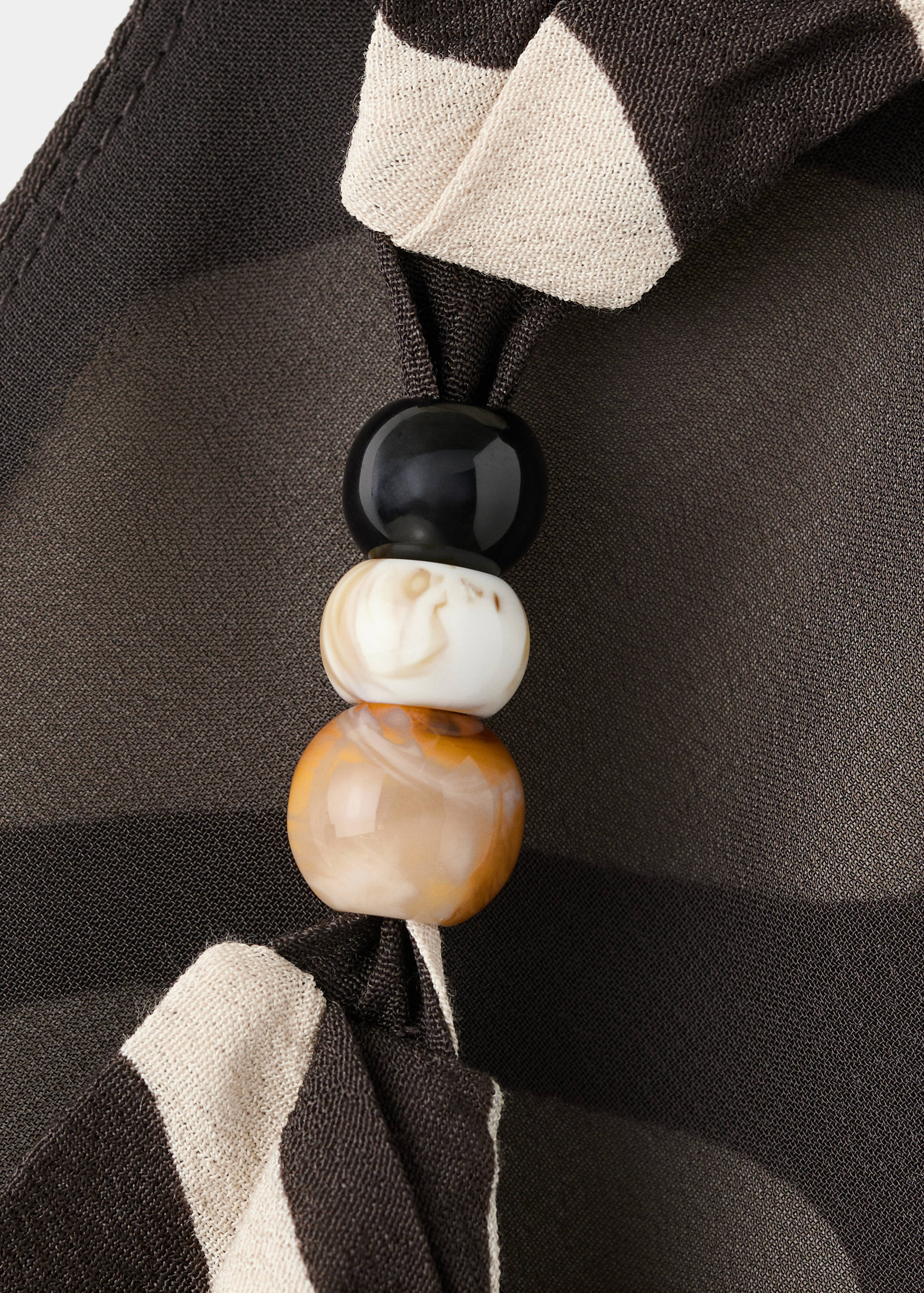 Top asymétrique imprimé - Détail de l'article 8