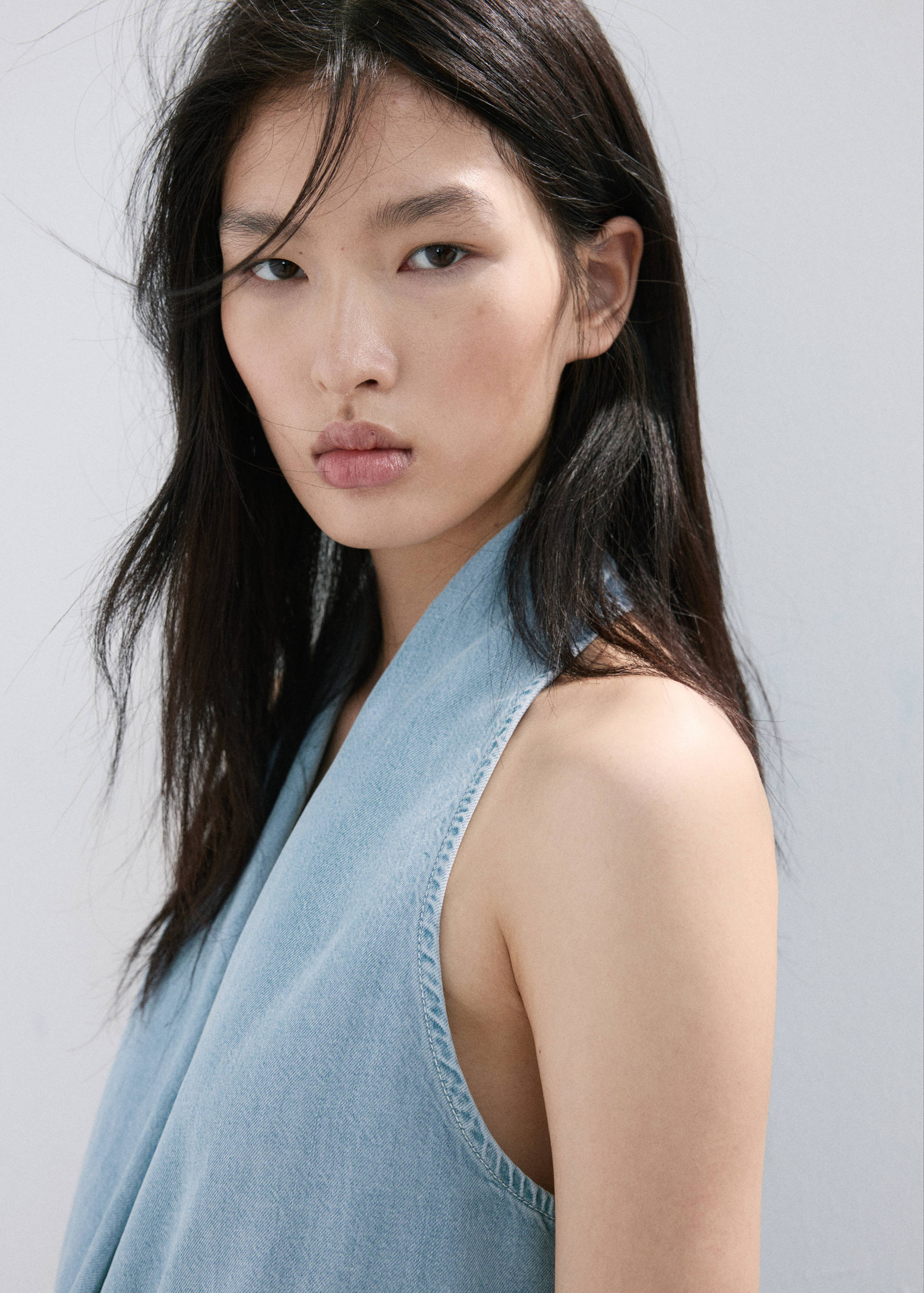 Lyocell top with draped neck - Details of the article 1