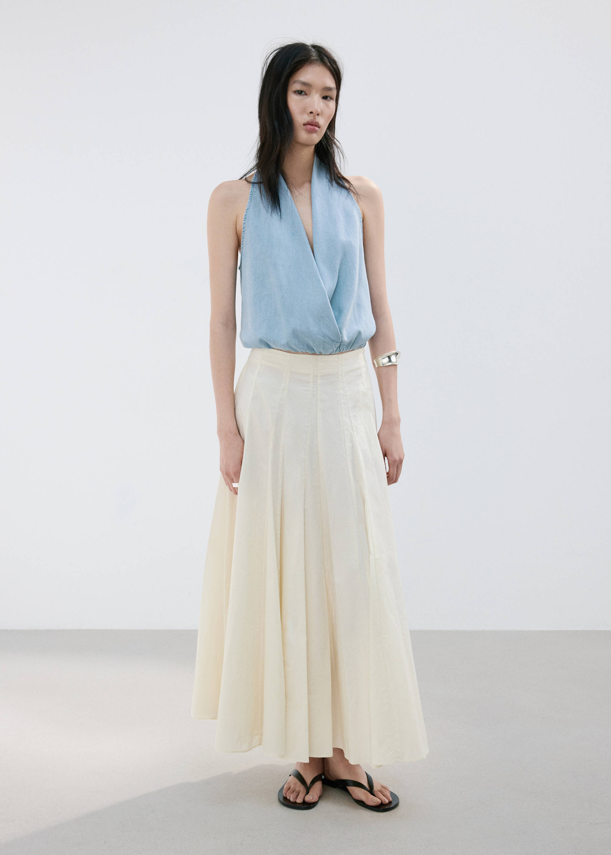 Lyocell top with draped neck - Details of the article 2