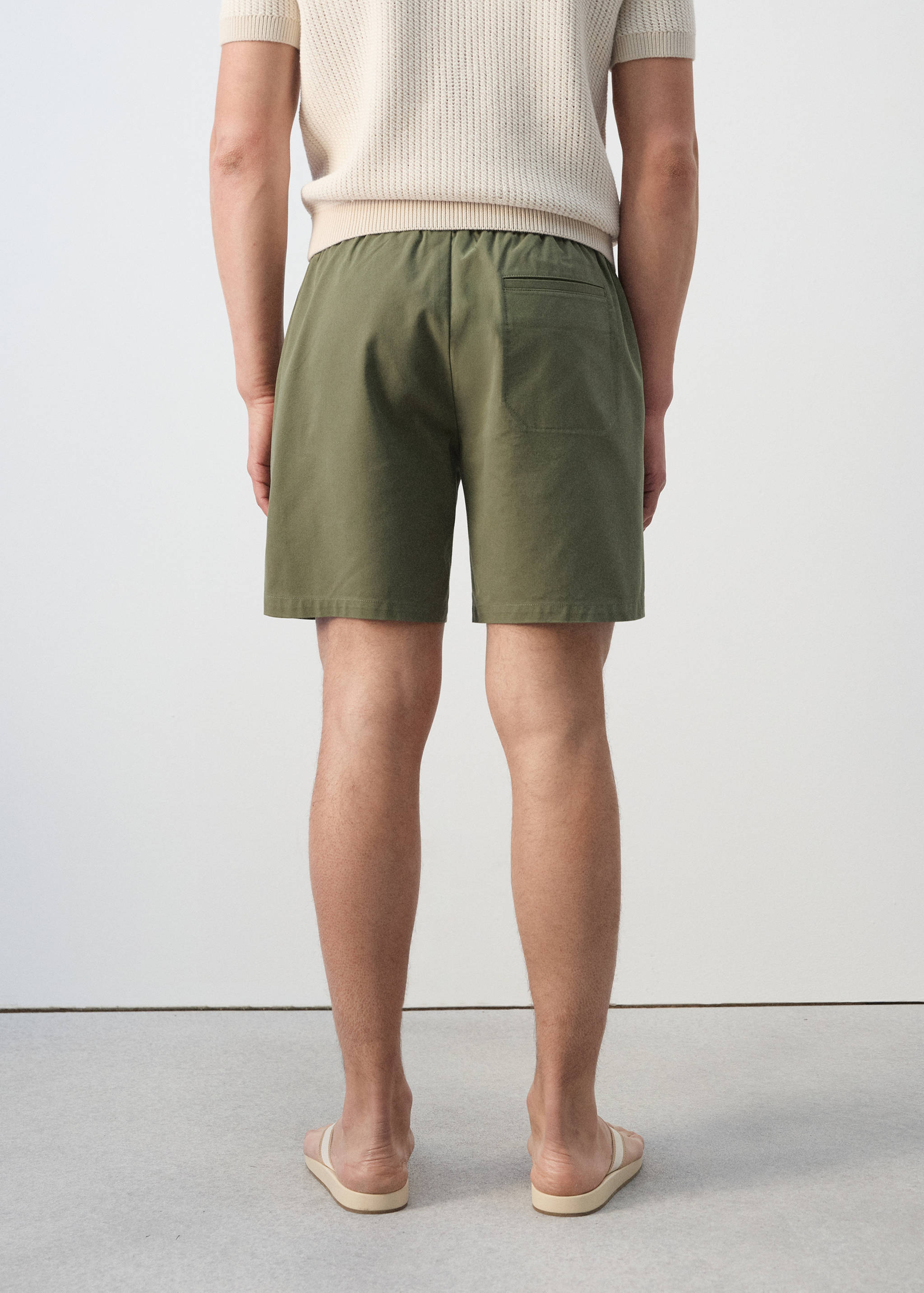Bermuda shorts rey - Reverse of the article