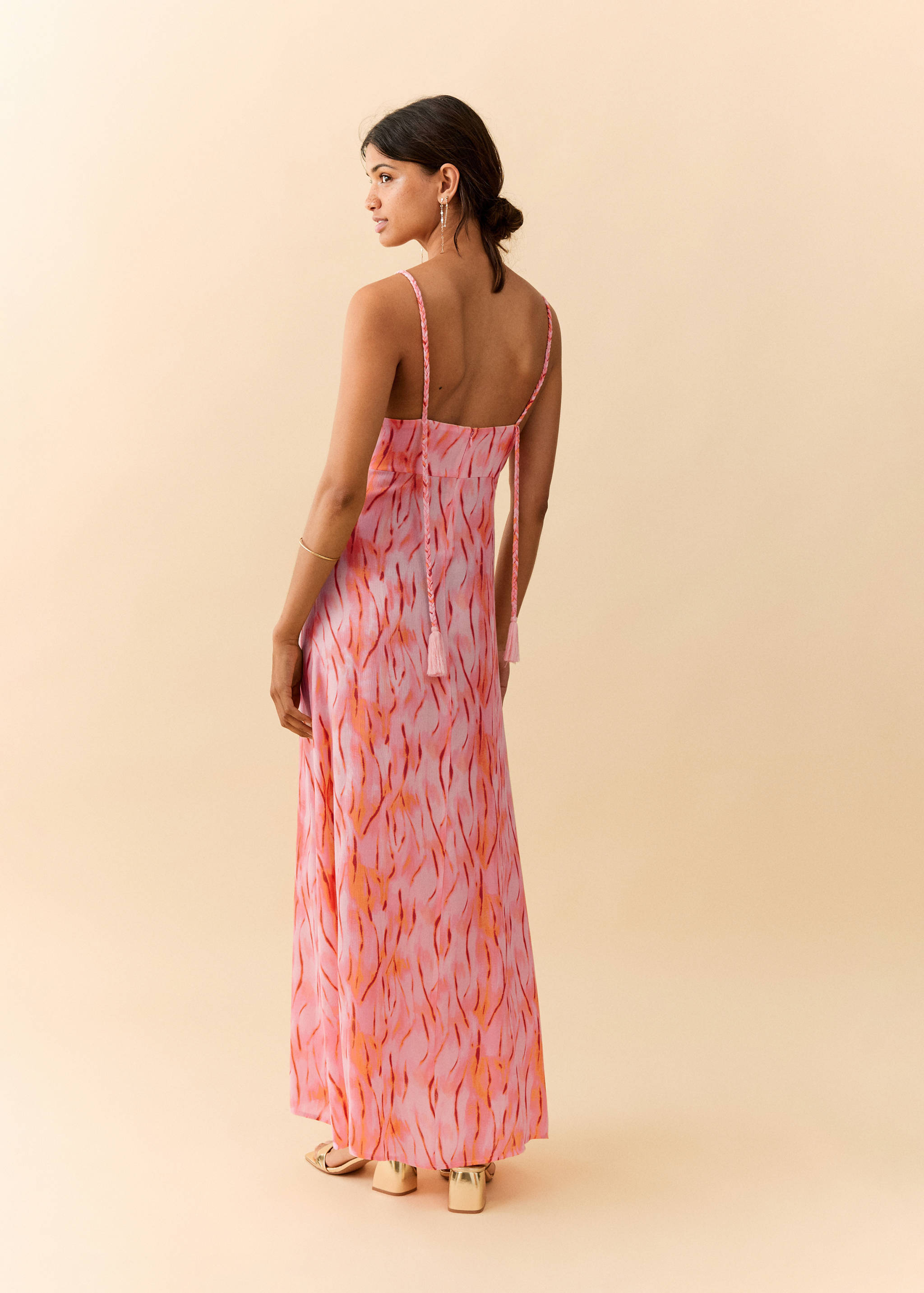 Open back printed dress - Reverse of the article