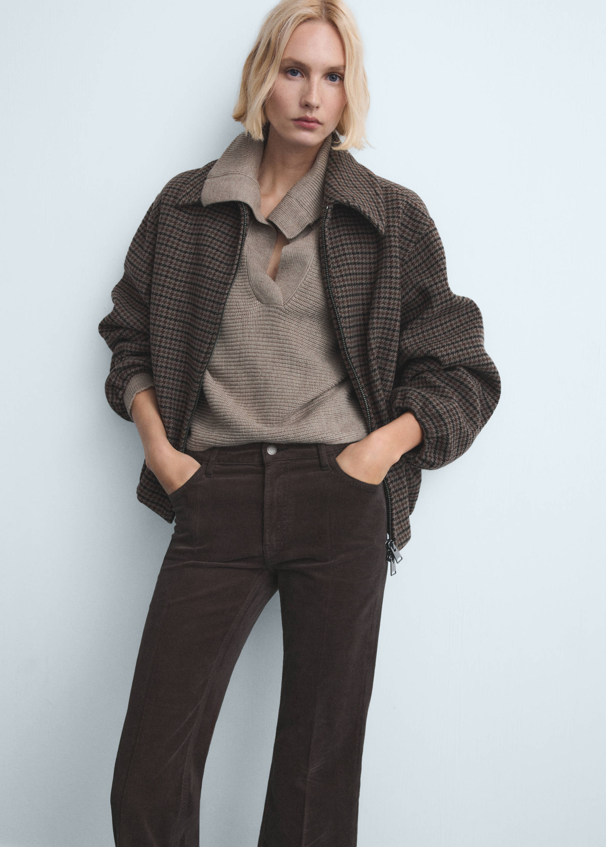 بنطال جينز واسع من قماش مخملي - تفاصيل المنتج 1