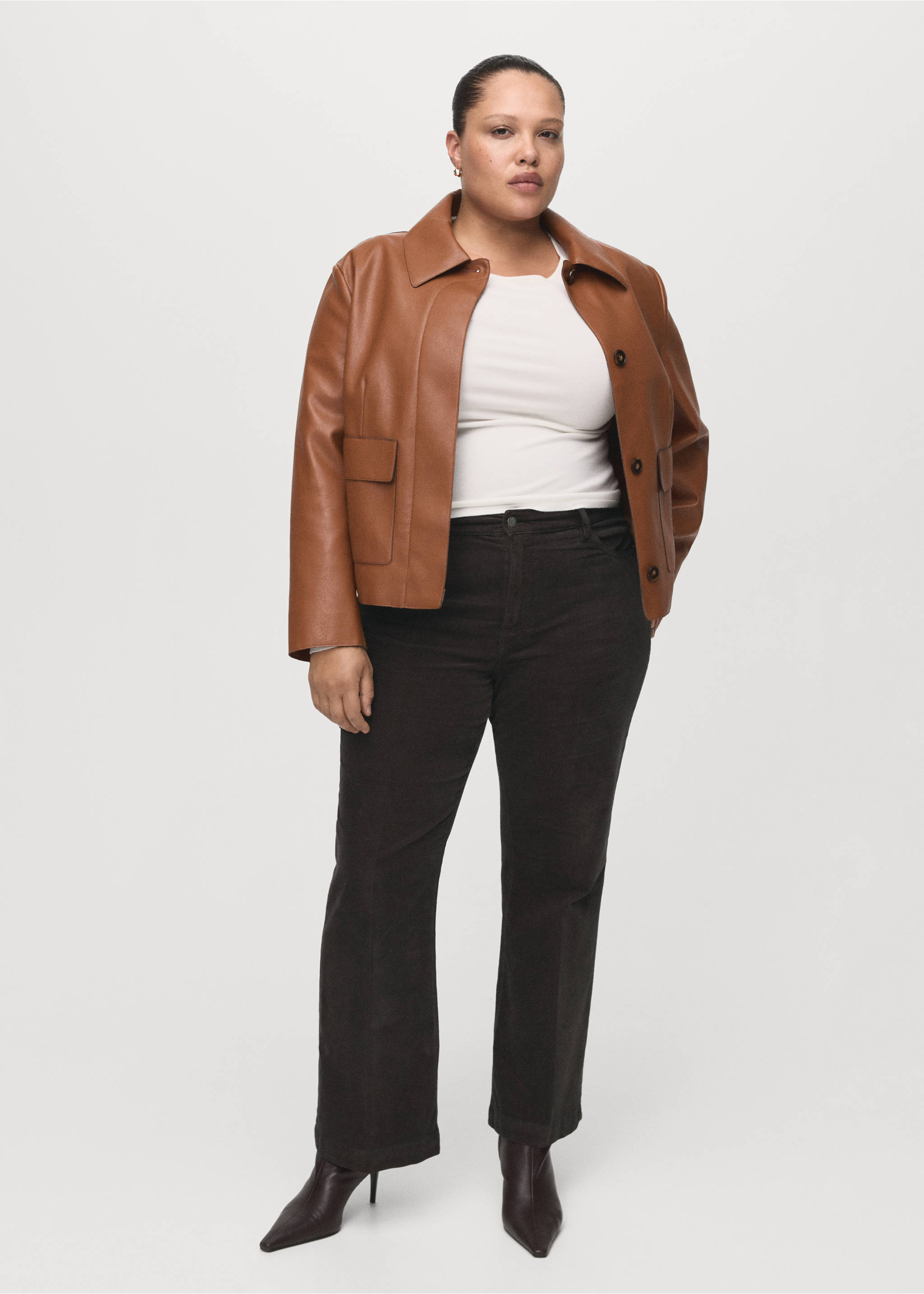 Zvonové džíny s manšestrem - Detail zboží 3, Čokoládová. Ref: 27041188-00.