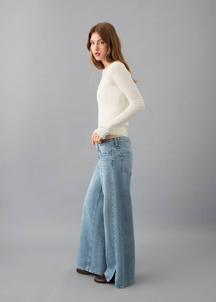 Wide leg jeans with openings — Medium Blue
