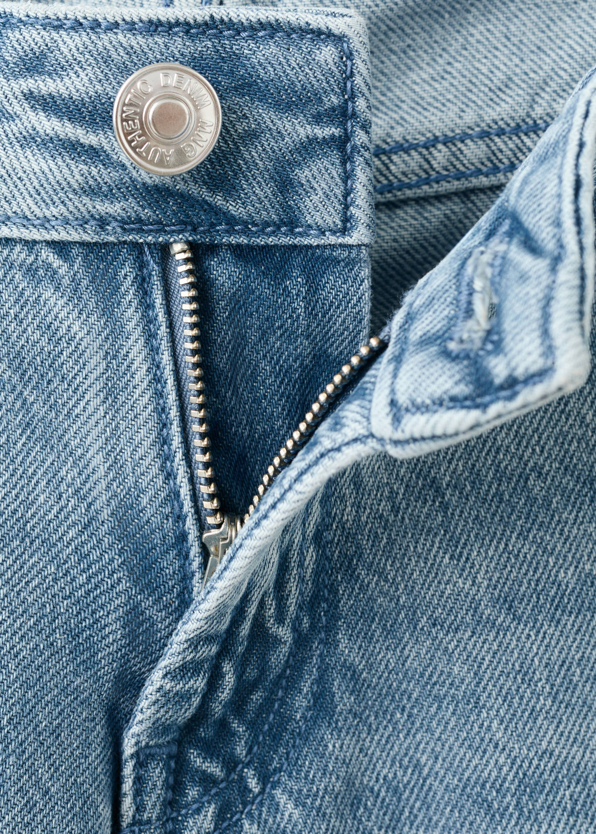 Wide leg jeans with openings - Details of the article 8