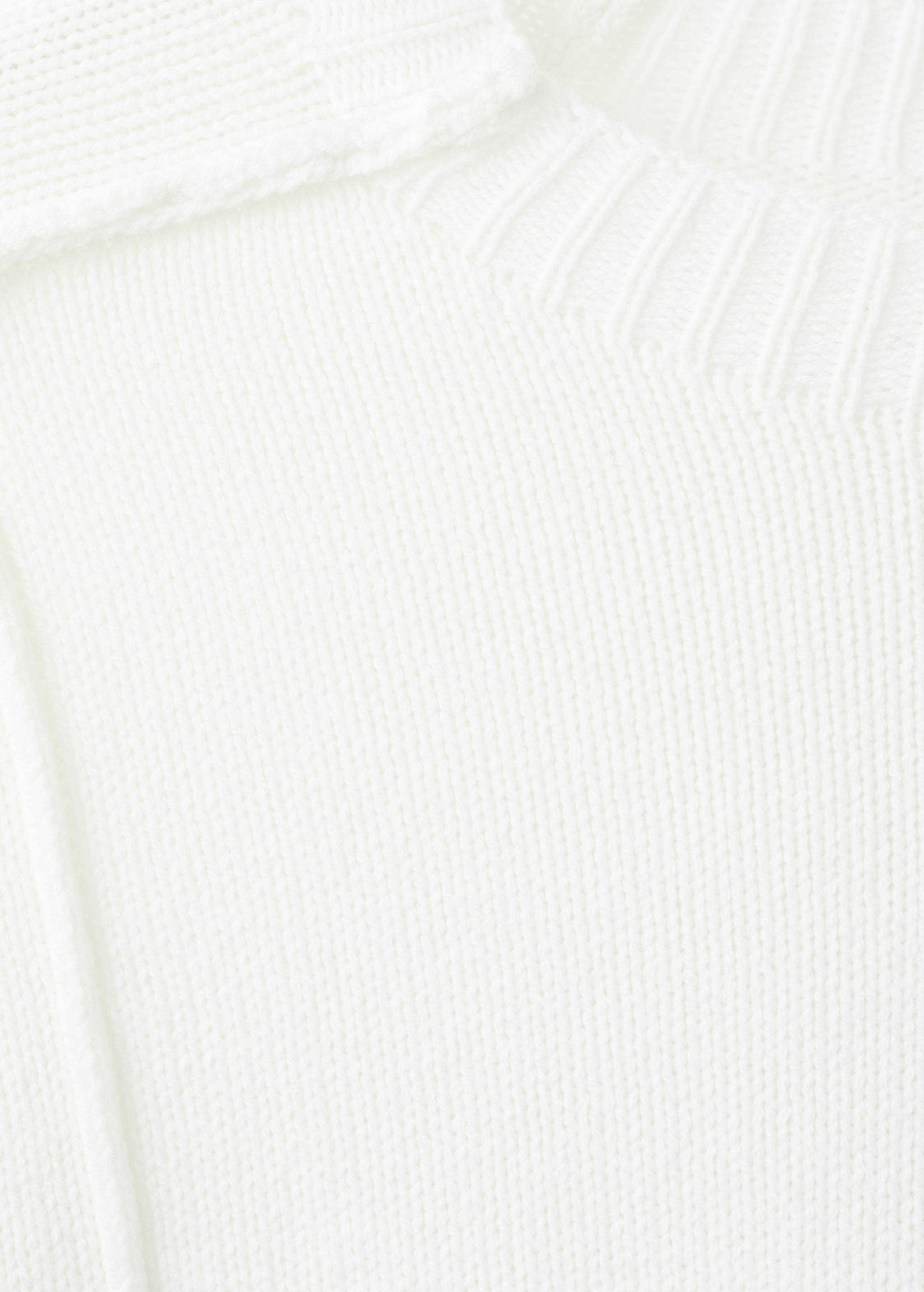 Knitted sweater with seams - Details of the article 8