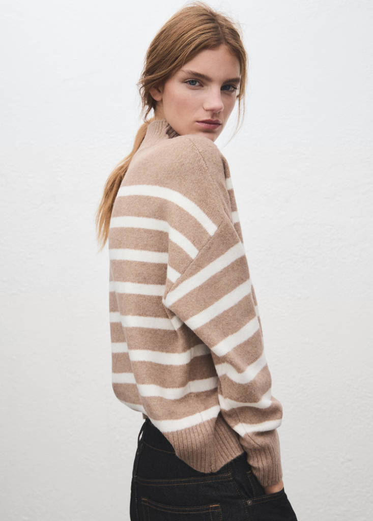 Oversized striped turtleneck sweater — Light/Pastel Grey