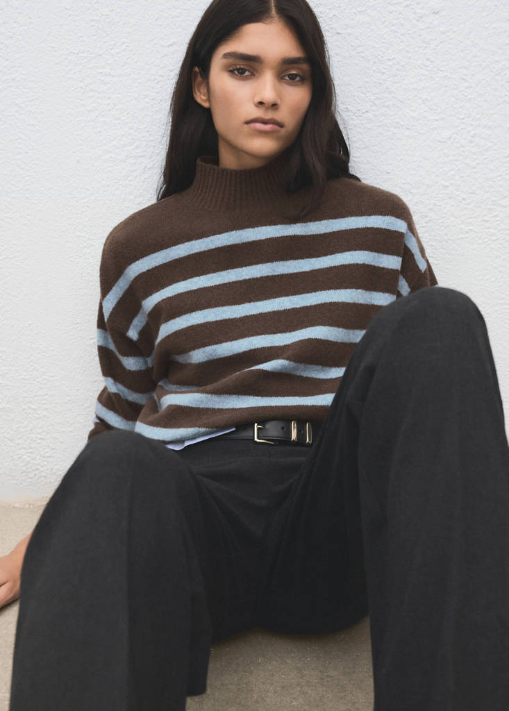 Oversized striped turtleneck sweater — Chocolate