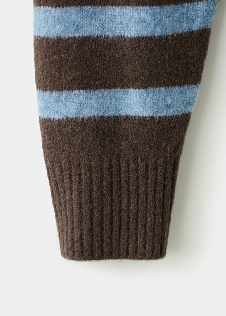 Oversized striped turtleneck sweater — Chocolate