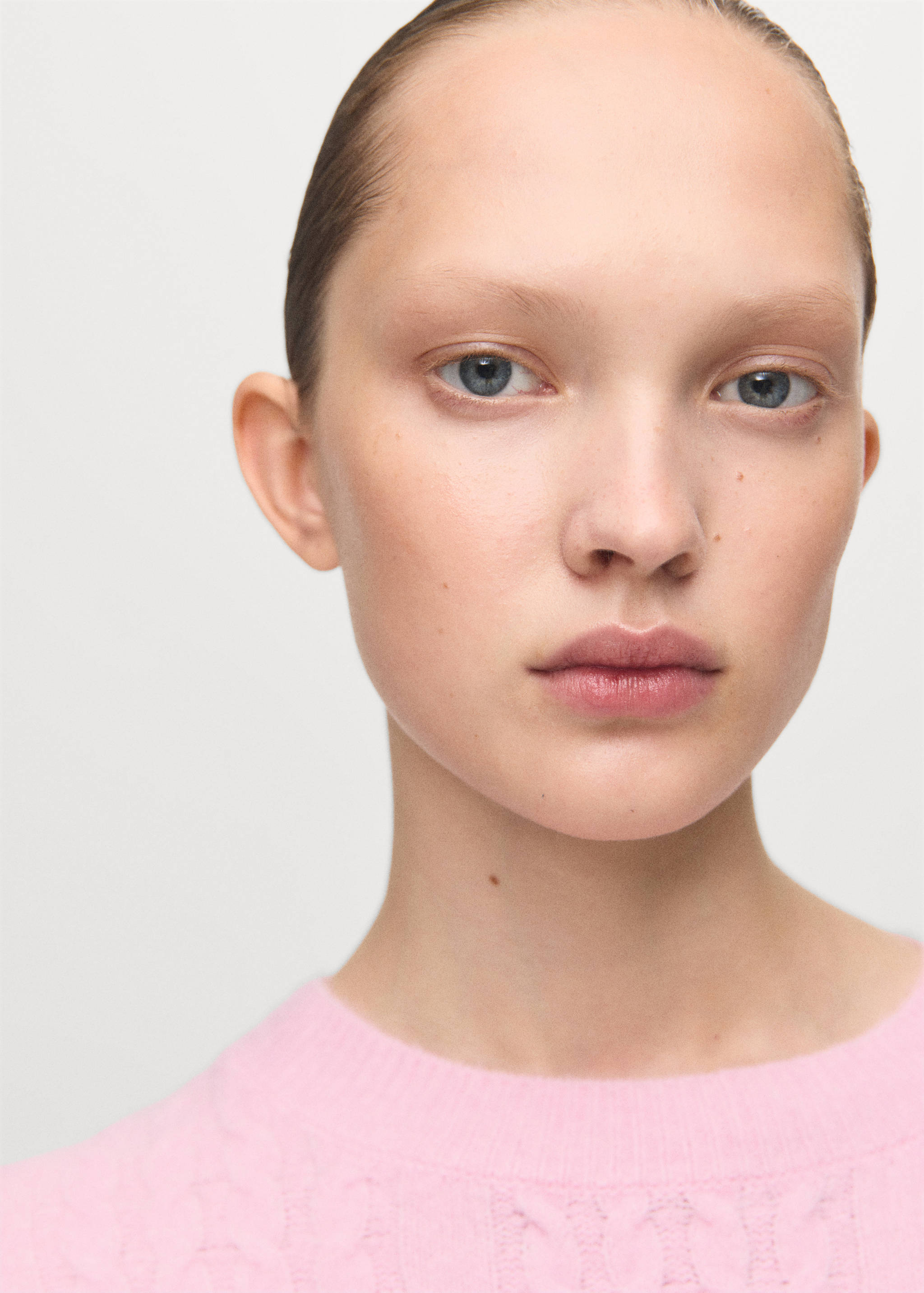 Braided knitted sweater - Details of the article 1