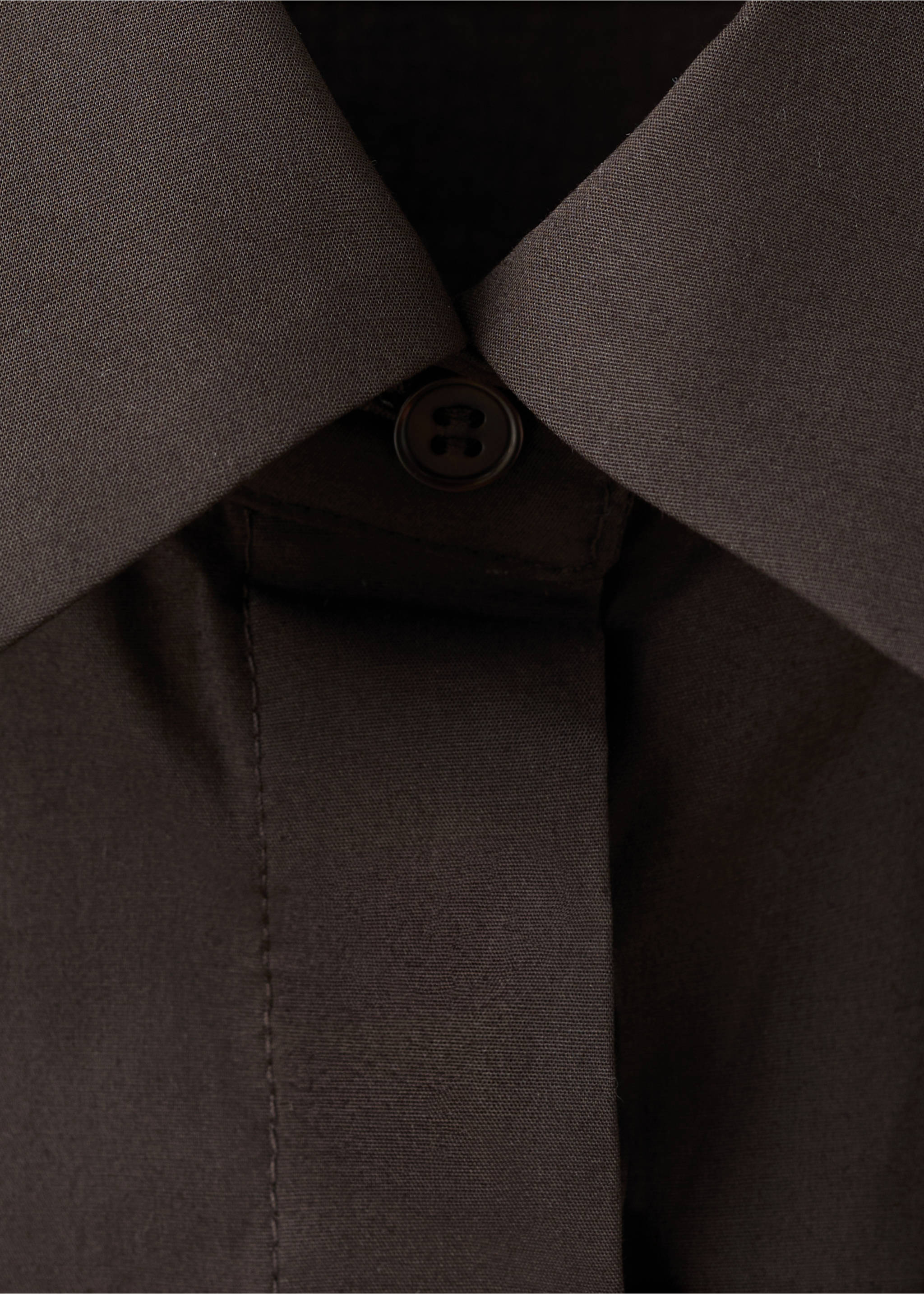 Slim-fit poplin shirt - Details of the article 0, Brown. Ref: 27041228-00.
