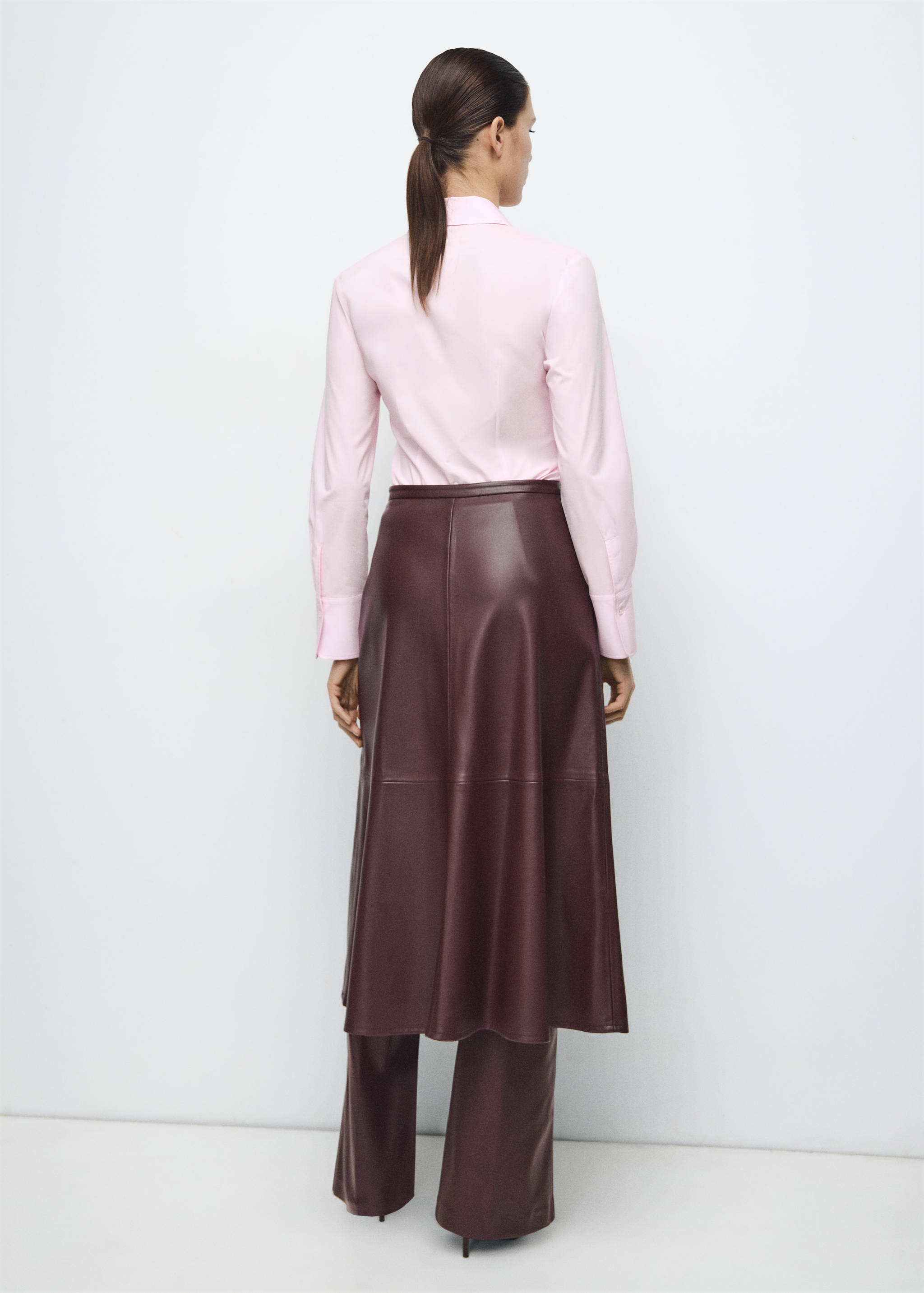 Приталенная рубашка из поплина - Обратная сторона изделия